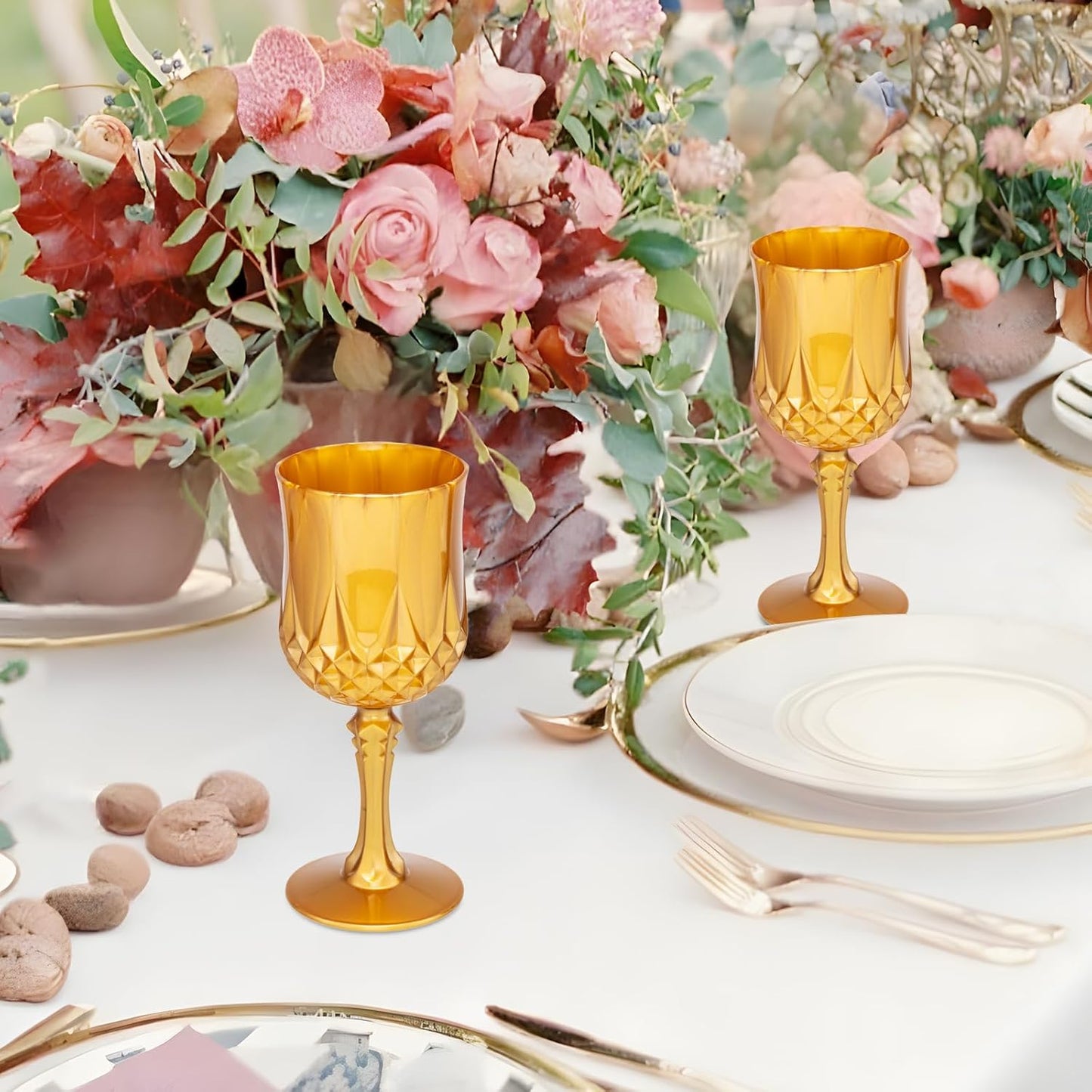 JLYLOL Plastic Vintage Wine Glasses 7OZ Plastic Goblets Vintage Drinking Glasses 24PCS Retro Wedding Glassware Water Goblets Reusable Drinking Cups for Party,Reception,Celebration,Bar,Whiskey(Amber)