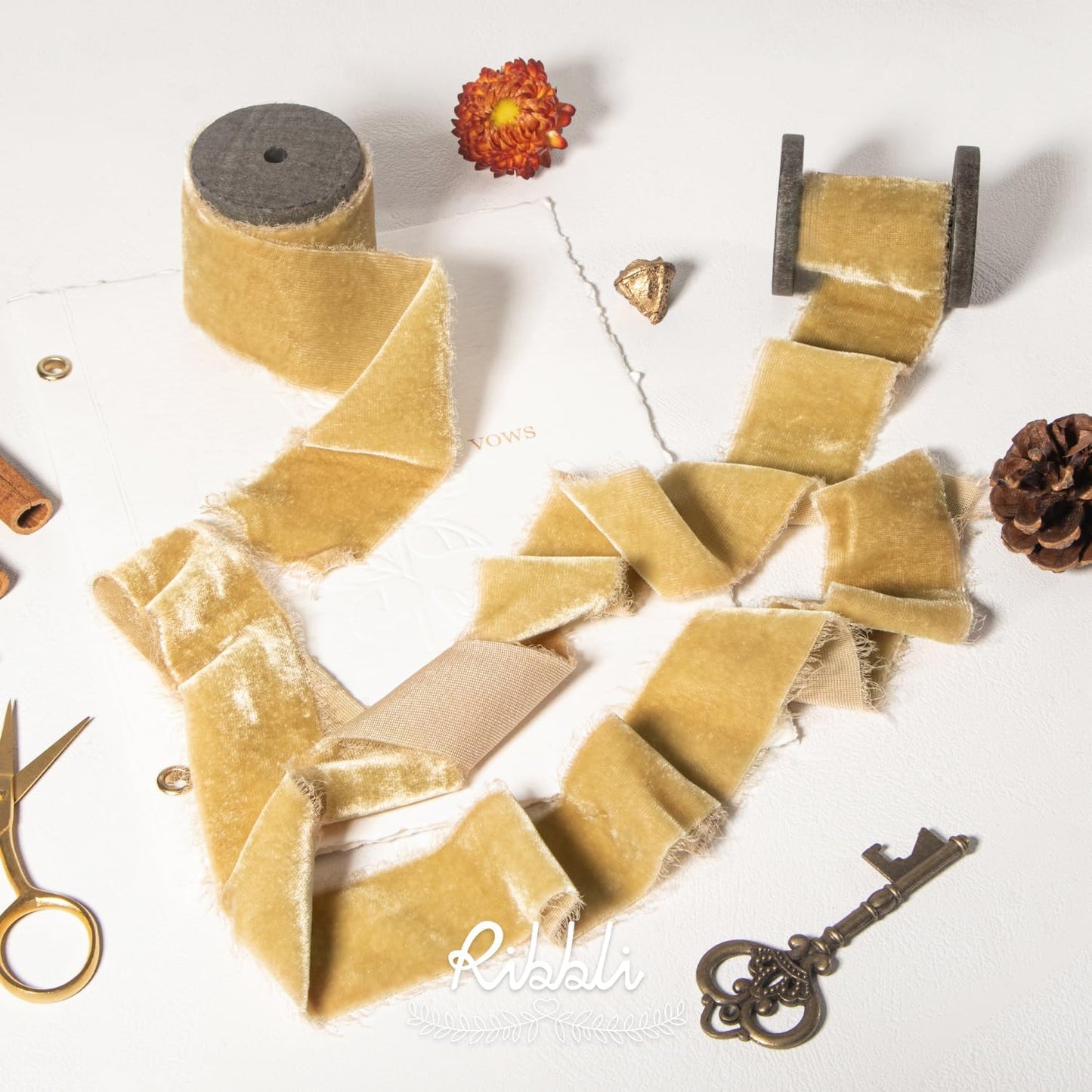 Ribbli Champagne Gold Velvet Ribbon 1.5 Inch Handmade Frayed Vintage Christmas Ribbon for Gift Wrapping Christmas Tree Ornament Wreath Craft Home Decor -Total 3 Yards with Wooden Spool