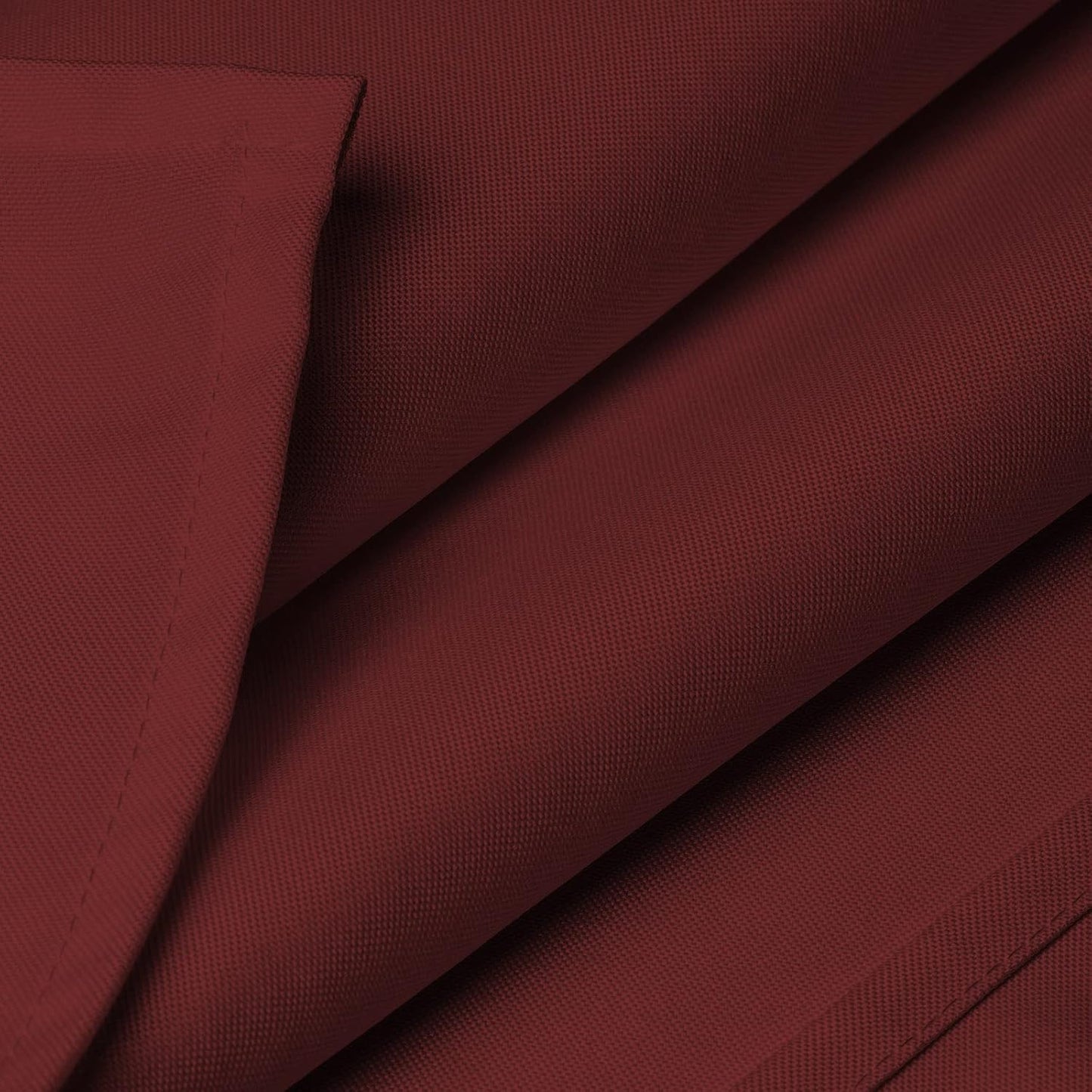 Lann's Linens - 10 Premium 70" x 120" Tablecloths for Wedding/Banquet/Restaurant - Rectangular Polyester Fabric Table Cloth - Burgundy
