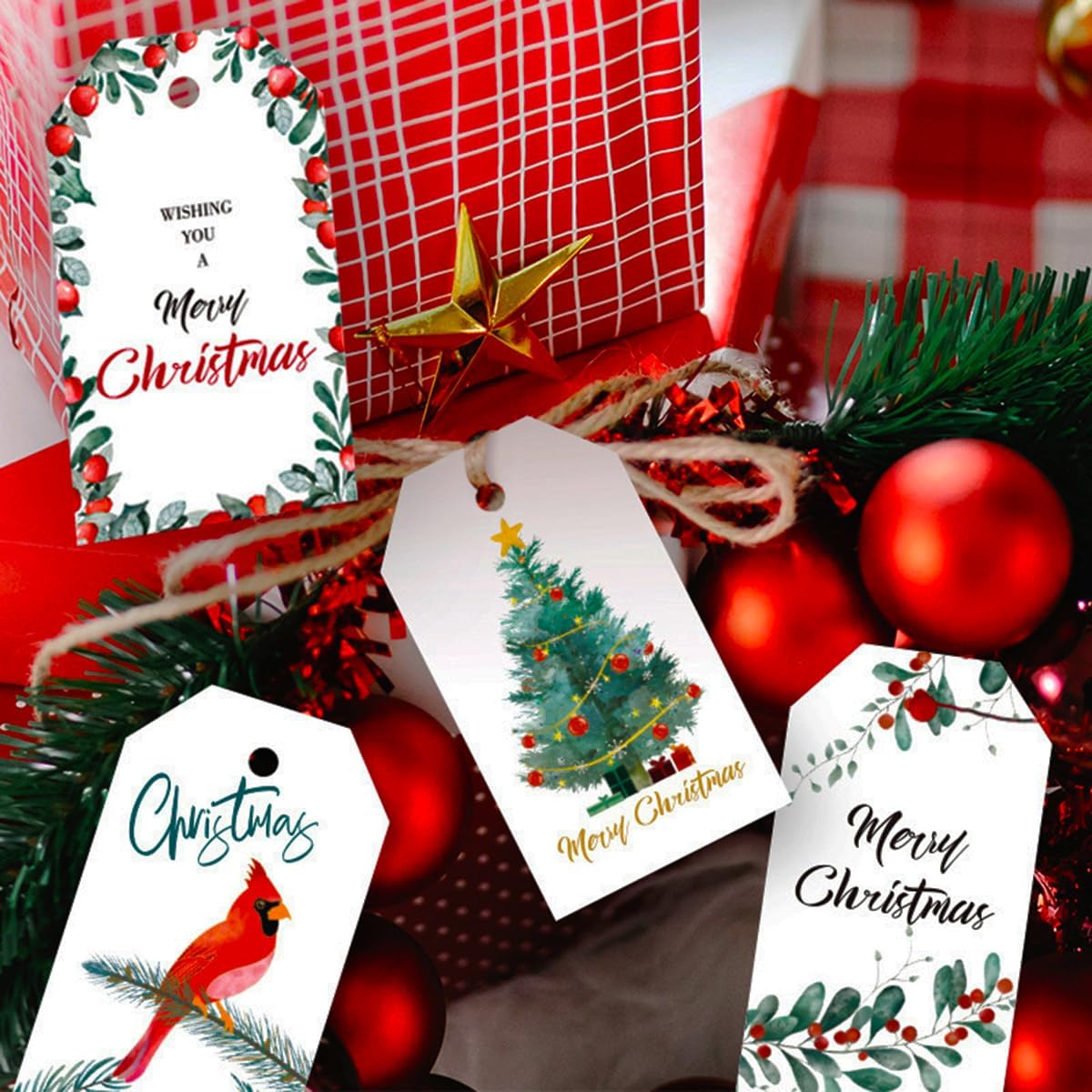 100 Pack Beautiful Christmas Gift Tags， Xmas Beautiful Gift Tags with Jute Twine Baker Twine for DIY Xmas Holiday Present Wrap Stamp and Label Package Name Card
