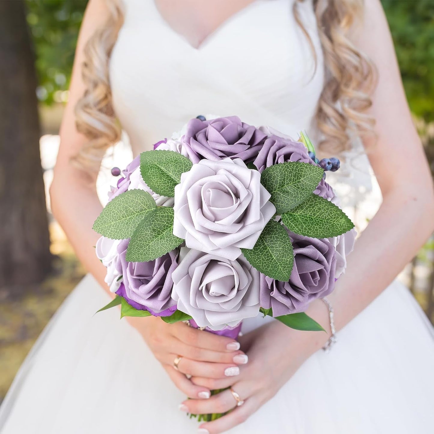 AmyHomie 25pcs Real Looking Artificial Pale Lavender Roses w/Stem for DIY Wedding Bouquets Centerpieces Arrangements Party Baby Shower Home Decorations