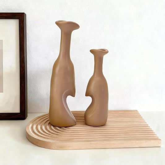 Heart Shaped Small Ceramic Vases Set of 2 Home Decor Boho Vase Modern Matte Flower Vase Minimalist Decorative Vase for Wedding Gift Dining Coffee Table Book Shelf Office Décor