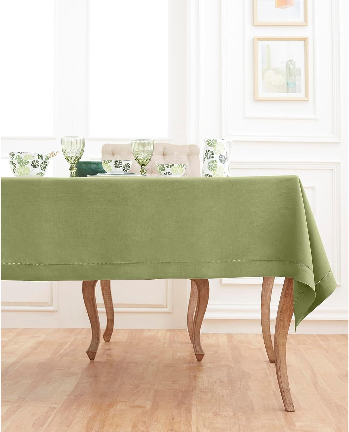 Solino Home Linen Tablecloth 60 x 144 Inch - Classic Hemstitch 100% Pure Linen Moss Green Table Cloth for Rectangle Tables - Machine Washable Tablecloth for Fall, Autumn, Thanksgiving