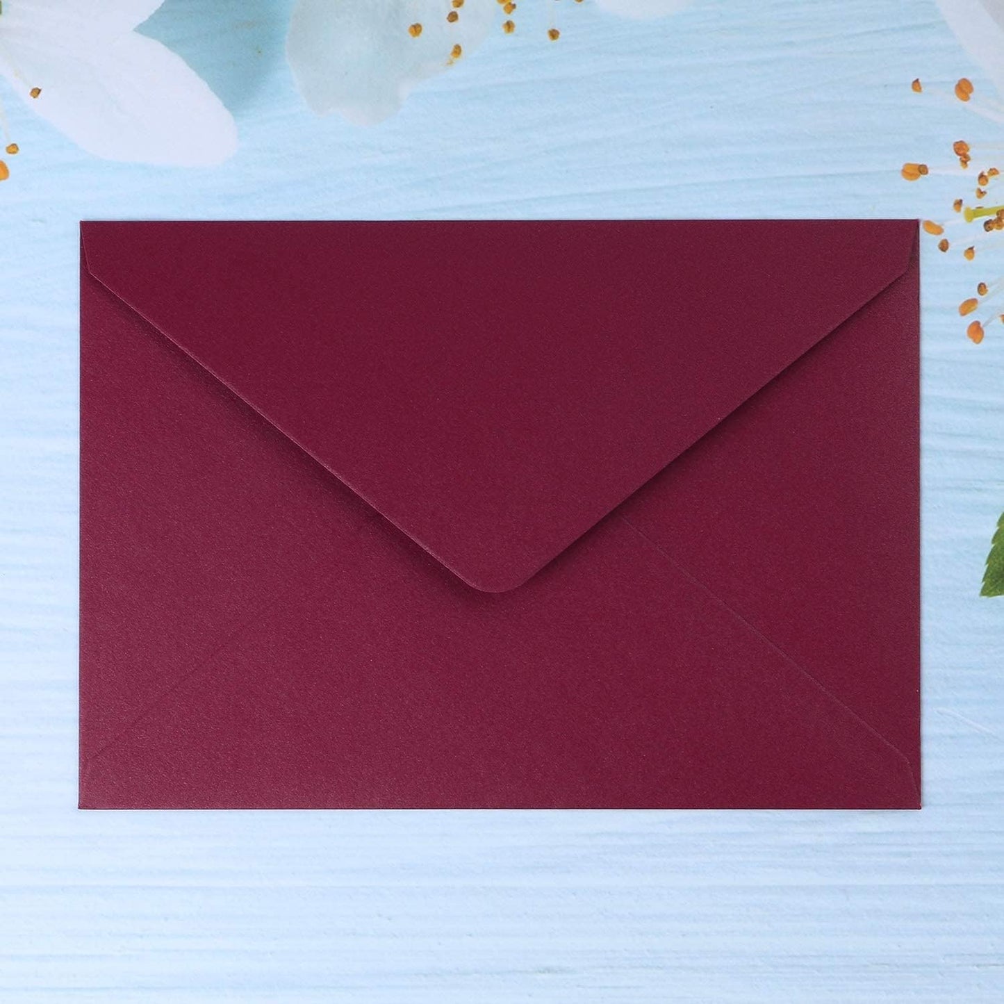 PONATIA 50 PCS/Pack A7 Envelopes, 5.25 x 7.5'' Shiny Burgundy Envelope, 5x7'' envelopes Perfect for Wedding Invitation Cards, Greenting Card, Christmas Gift Cards Envelopes