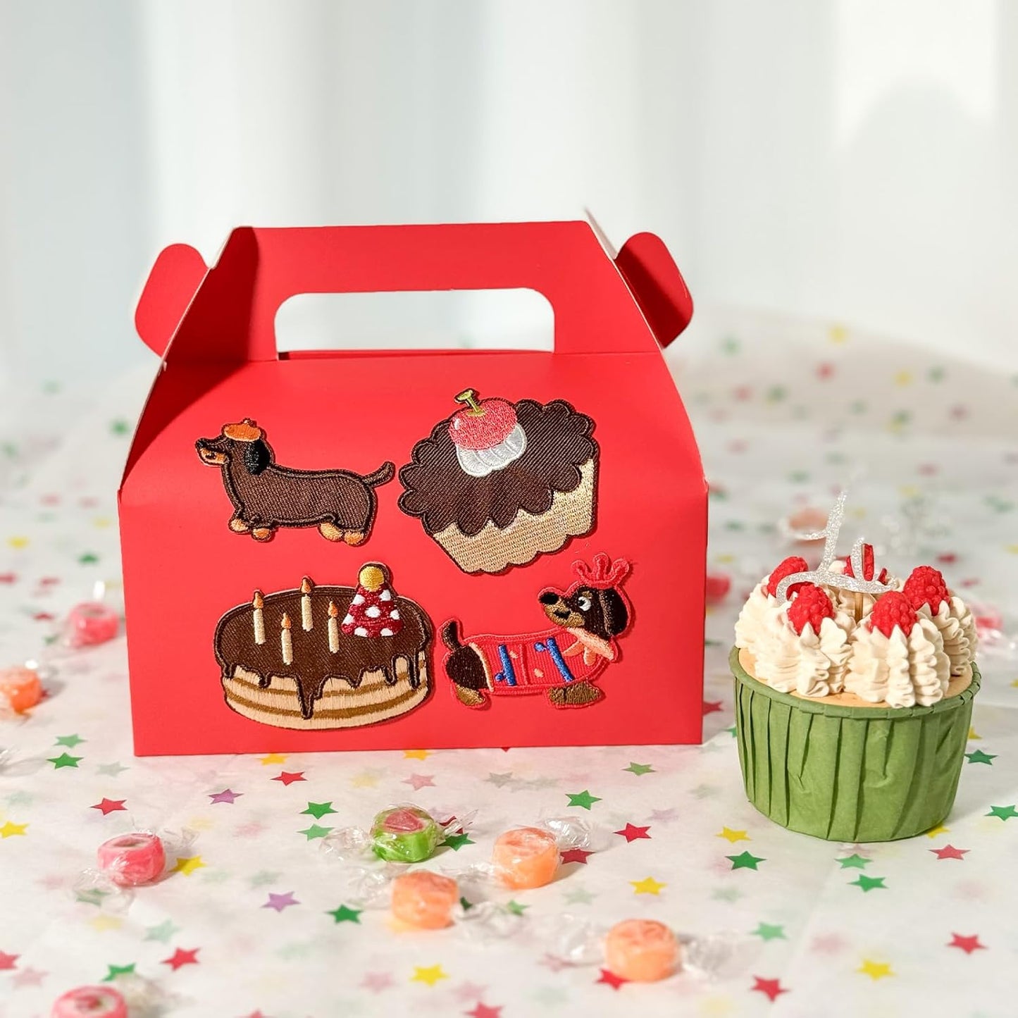 UnicoPak 30 Pack Red Gable Treat Boxes Party Favor Goodie Bag Boxes for Candy Treats Snacks Cookie Toys for Birthday Party Halloween Christmas, 6.5x3.5x4 Inches