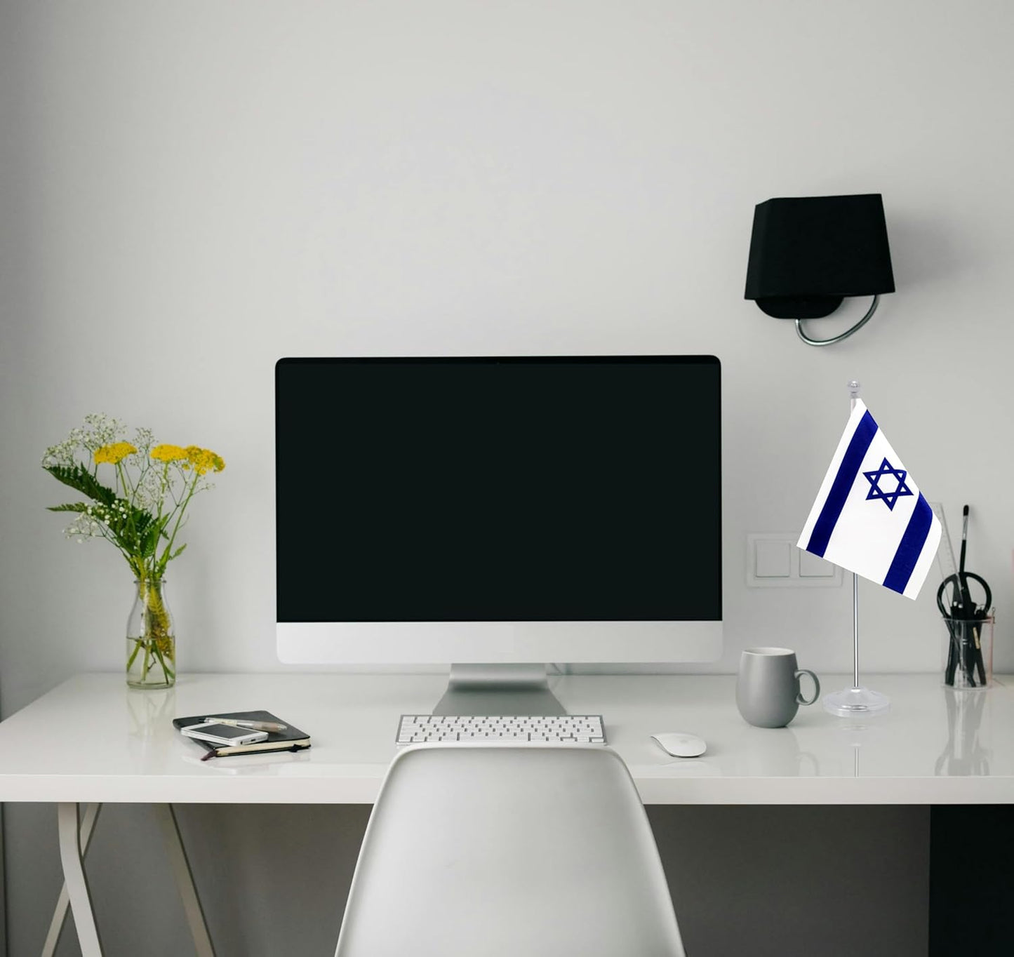 Israel Desk Flag, Israeli Table Office Flag with Metal Pole and Stand Base, International Country Flags, Festival Event Celebration, Classroom Meeting Desktop Decor (Israel)