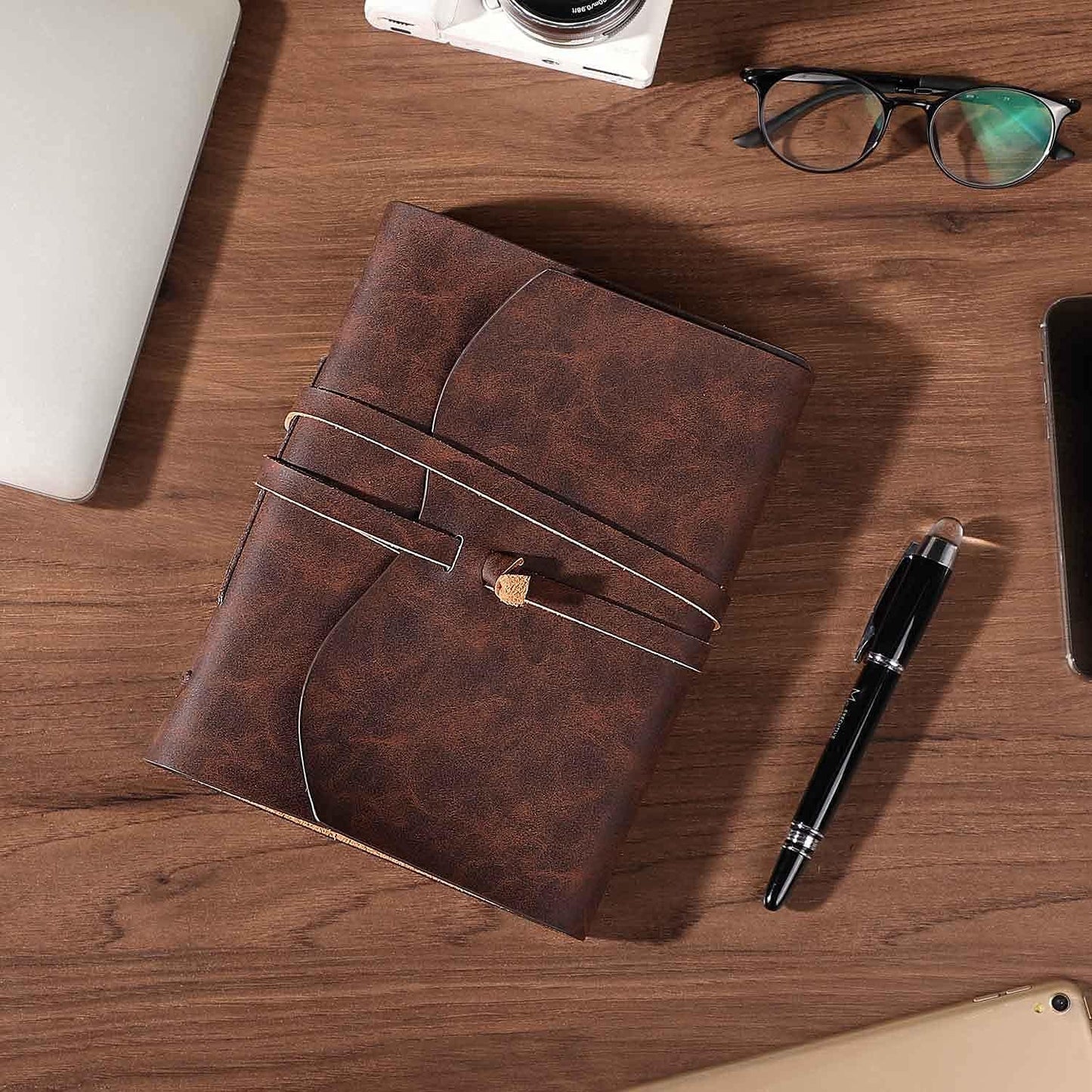 Leather Bound Journal for Men/Women, Rustic Vintage Handmade Large Writing Notebook with 240 Kraft Lined Pages(6x8 inches), Business/Travel Daily Notepad Sketchbook Gift - Brown