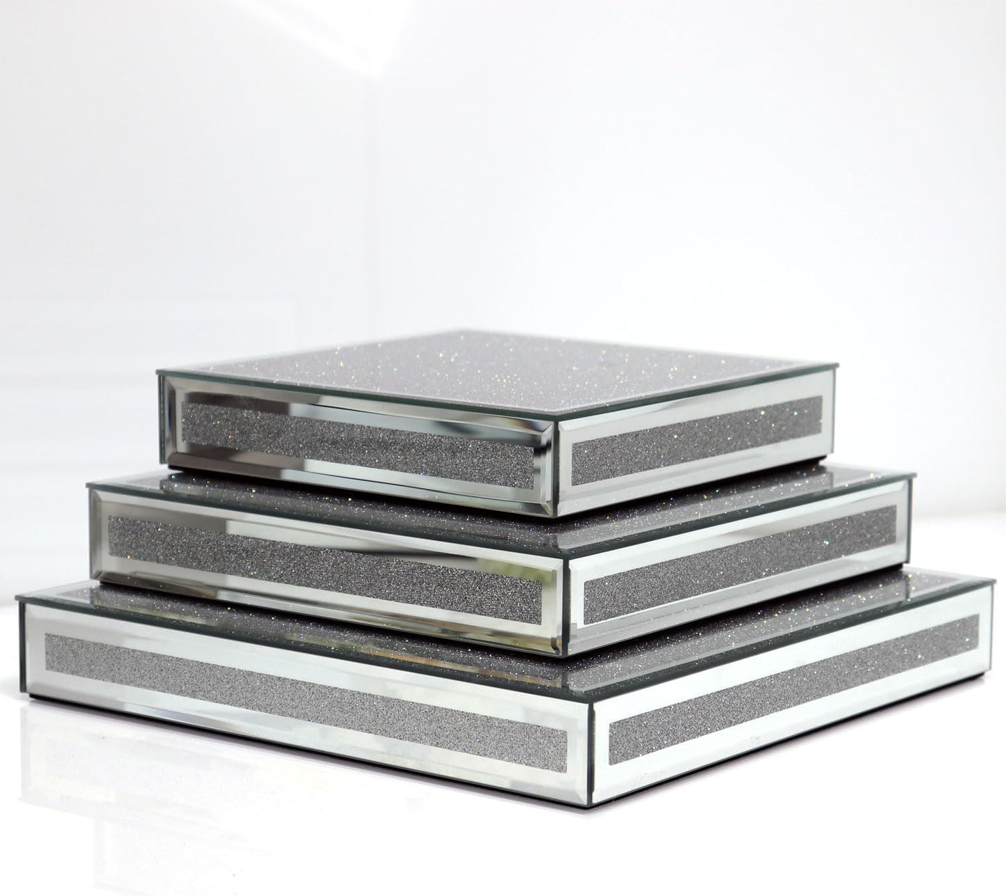GIMORRTO Mirror Display Riser 3 PC, Glam Accent Table Display Platform for Decorative Pieces, Mirrored Showpeice 3 set, Food Beffer Displayer (Sparkling 3PC)