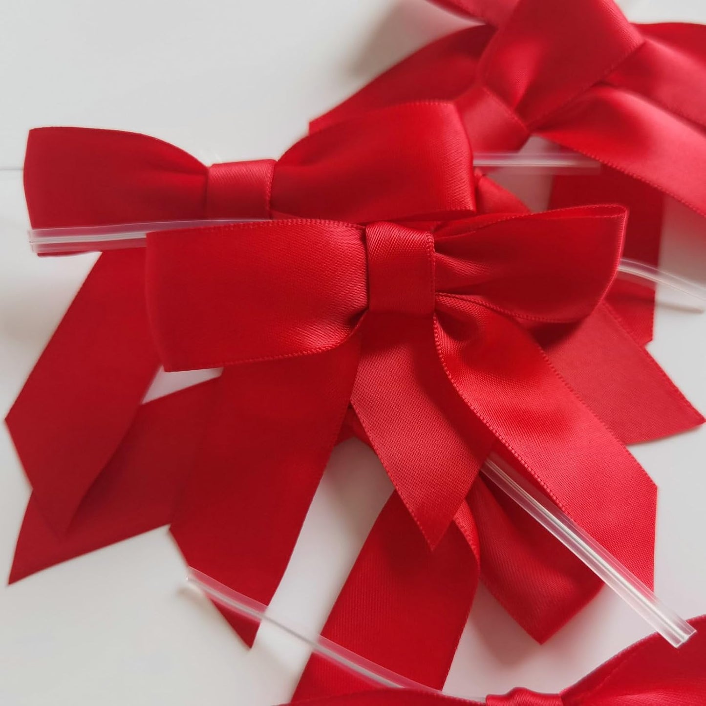 50pcs 3-1/2" Red Satin Ribbon Bows with Twist Ties Giant Bows for Christmas Holiday Gift Packing&Wrapping (Red)