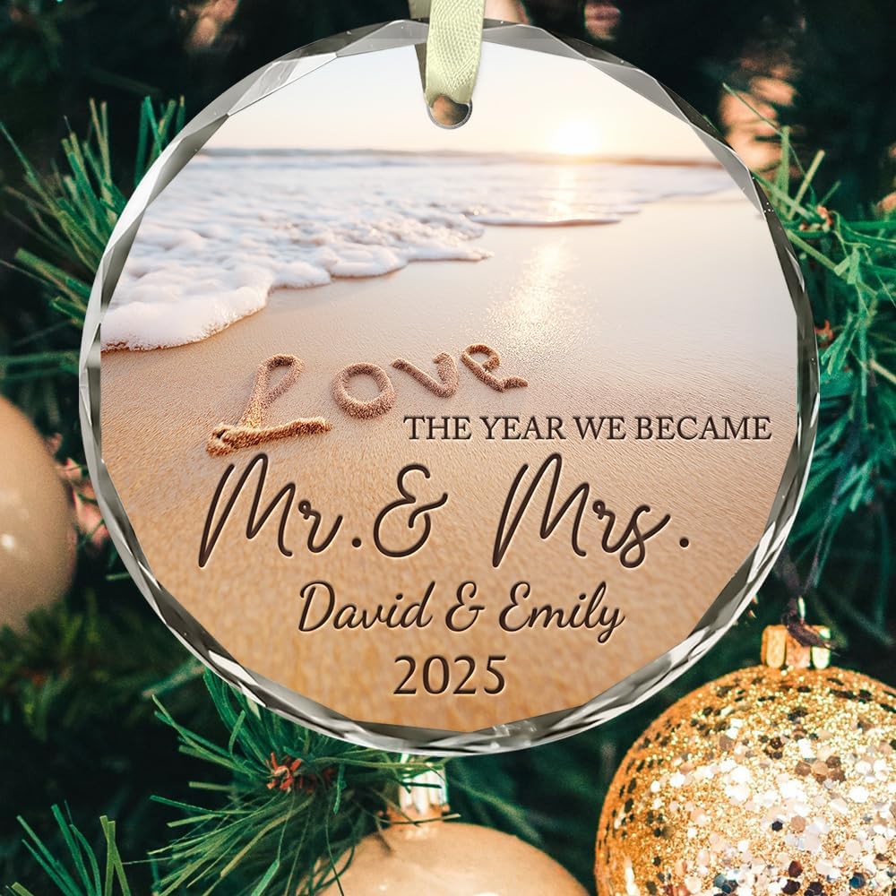Personalized Wedding Christmas Ornaments - Mr And Mrs Ornament, 2025 Wedding Ornament - Engagement Gifts For Couples - Gifts For Newly Engaged Couples