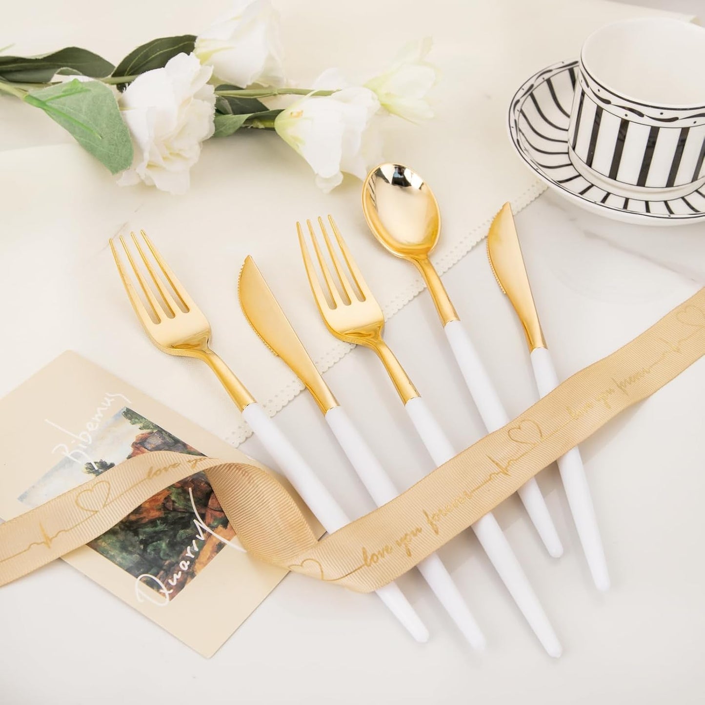 I00000 60 Pcs Gold Plastic Silverware - Heavy Duty Plastic Cutlery -Party Disposable Silverware Set，Disposable Cutlery Set Includes 20 Forks, 20 Knives, 20 Spoons Perfect for Wedding