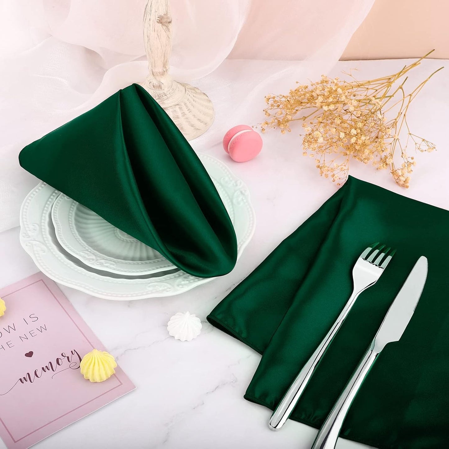 Aneco 16 Pack Christmas Square Satin Napkin Bright Silk Table Napkin Xmas Soft Smooth Fabric Table Napkin for Christmas Wedding Banquet Party Decoration, Red, Forest Green, 20 x 20 Inch