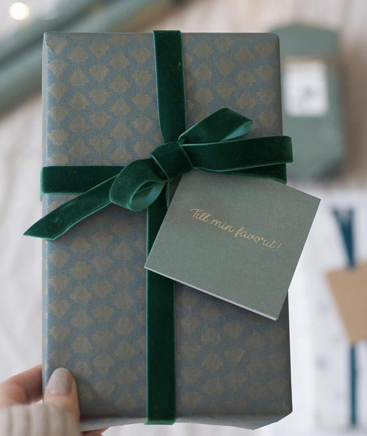 Dark Green Velvet Ribbon 5/8'' 25 Yards for Christmas Tree, Gift Wrapping, Flower Bouquet, Wreath Decorations, Bow Making