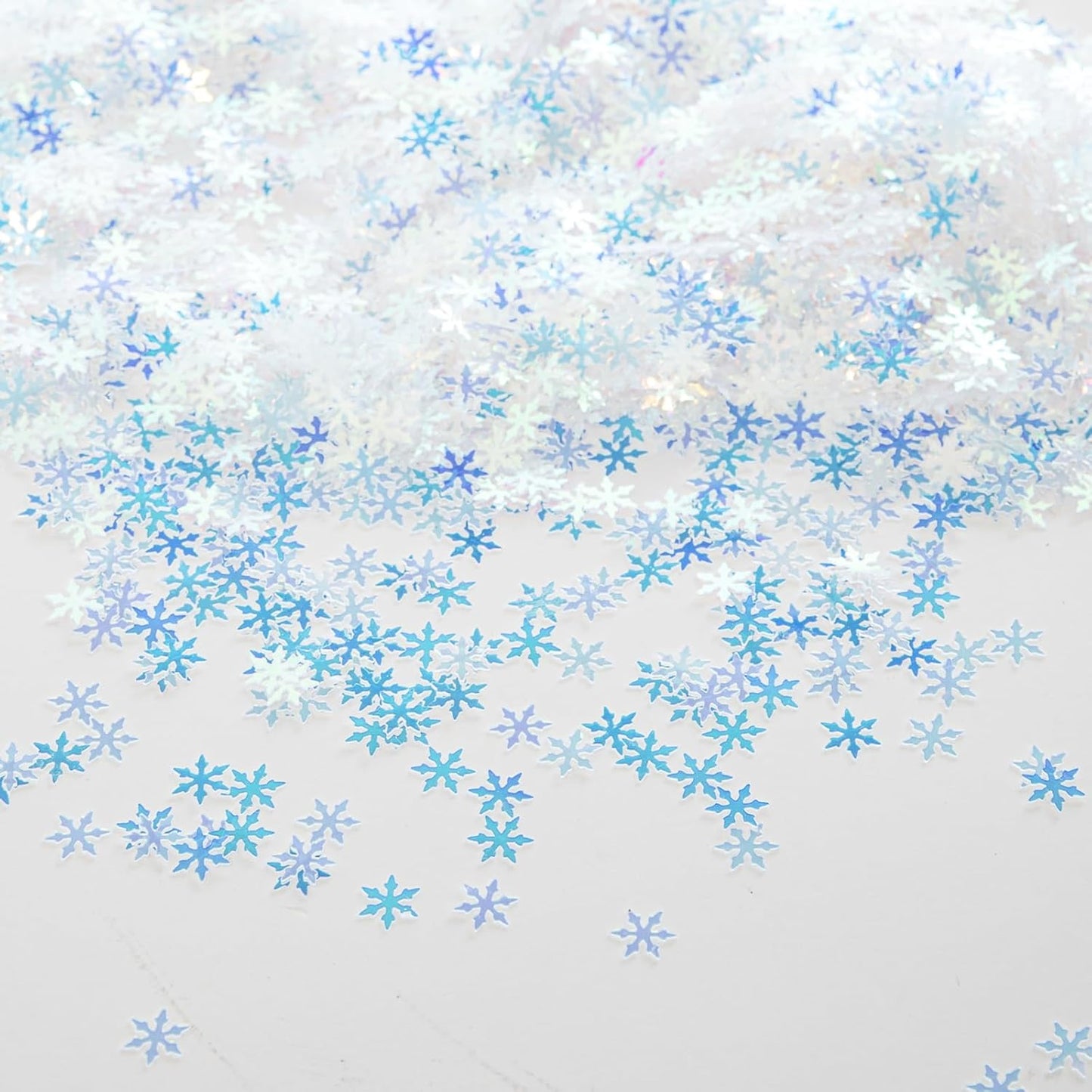2000pcs/50g Christmas Snowflakes Confetti Decorations,Iridescent Snowflake Table Confetti Glitter Snowflake Sequins for Winter Wonderland Party Home Decoration