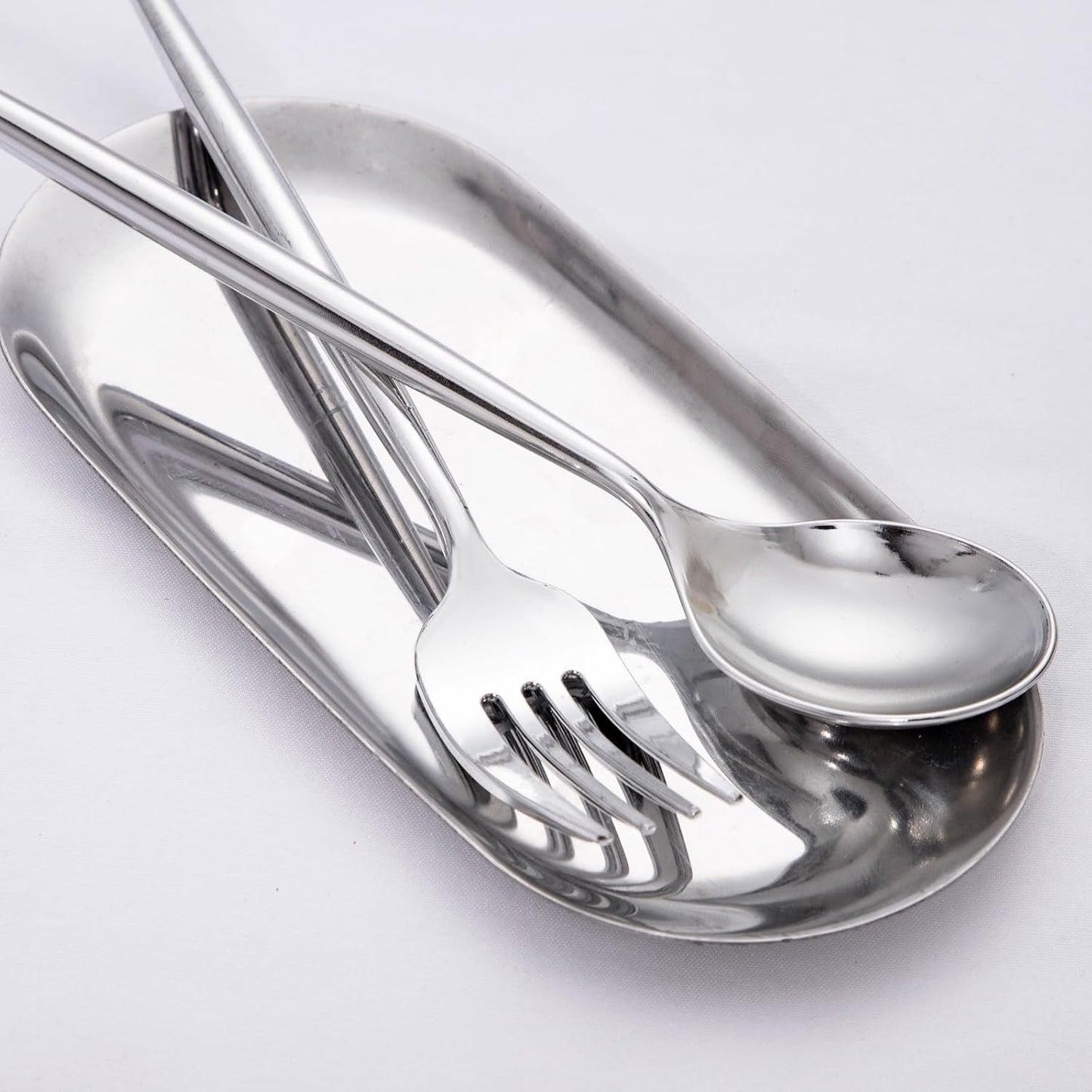 SUT 100Pcs Silver Plastic Silverware - Plastic Spoons and Forks, Disposable Silverware, Plastic Cutlery Set,50 Gold Plastic Forks, 50 Gold Plastic Spoons for Catering, Parties, Dinners, Weddings