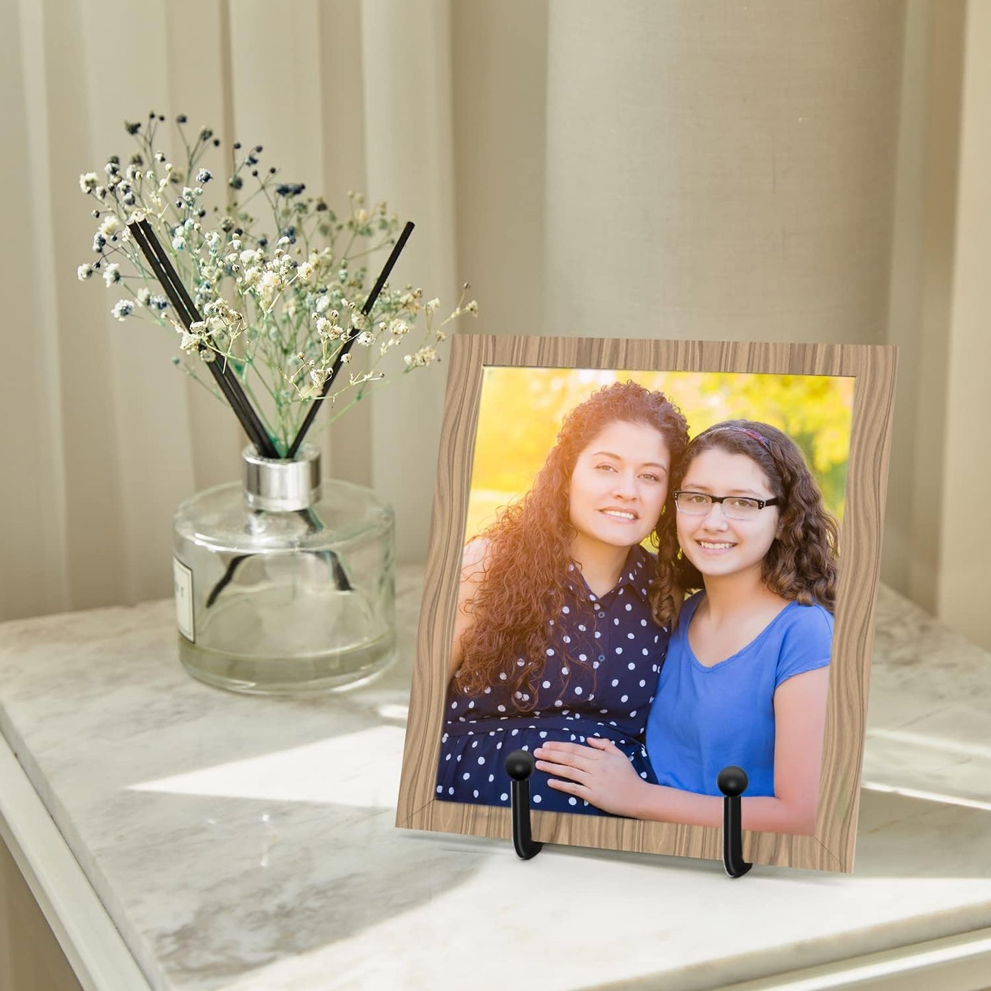 Decolore 4 Pack 4.5 Inch Black Display Stands Metal Plate Holder Display Stands for Picture, Decorative Plate, Book, Photo Easel, Artistic Work