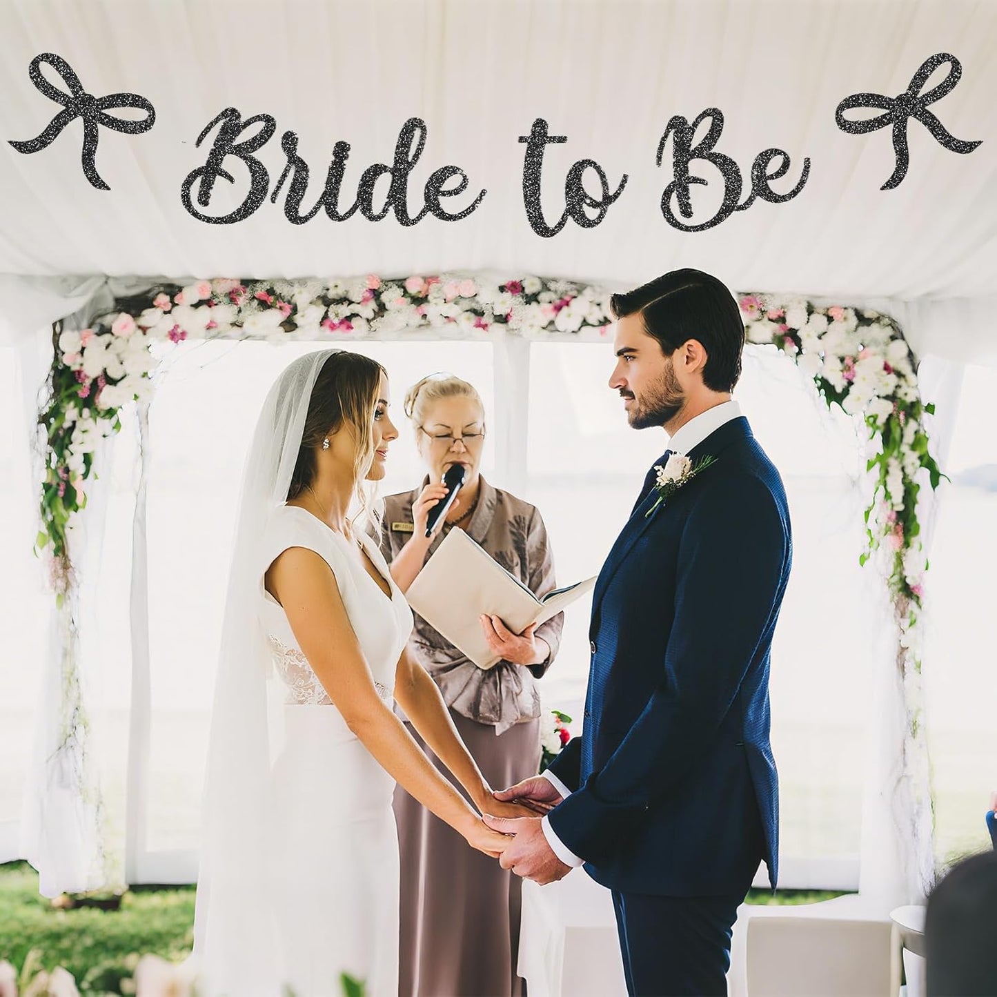 Bride to Be Banner, Black Bride to Be with Bow Glitter Bachelorette Bridal Party Banner BRIDE TO BE Sign for Black Bachelorette Bridal Shower Wedding Engagement Hen Party Decorations