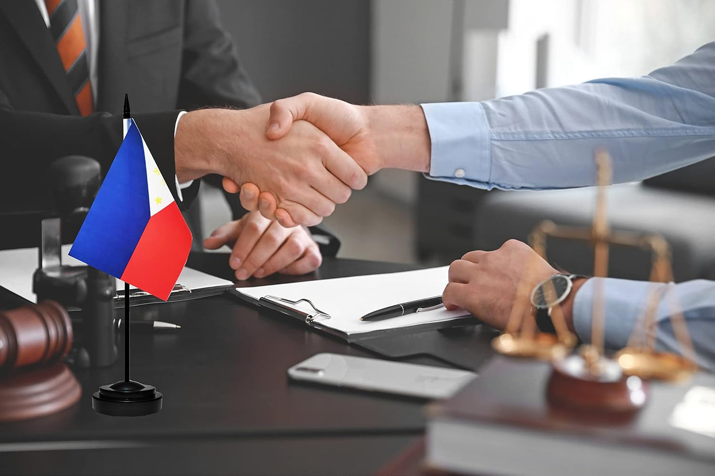 Philippines Filipino Deluxe Desk Flag Set Small Mini Miniature Philippines Filipino Table Desktop Flags With Solid Pole, Black Base and Spear Top(2 Pack)