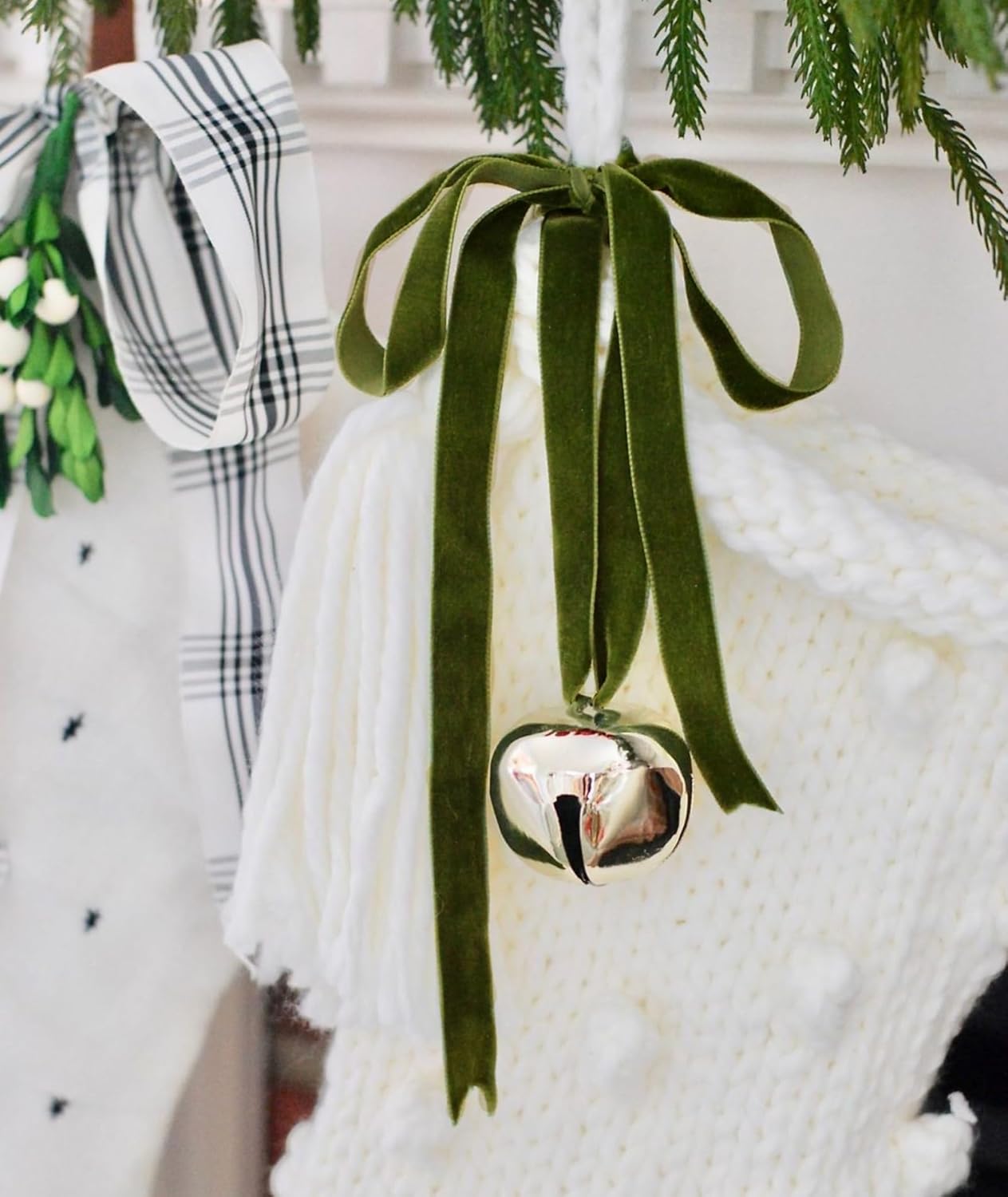 Olive Green Christmas Velvet Ribbon for Tree, Gift Wrapping, Flower Bouquet, Wreath Decorations, Bow Making 5/8'', 25 Yards