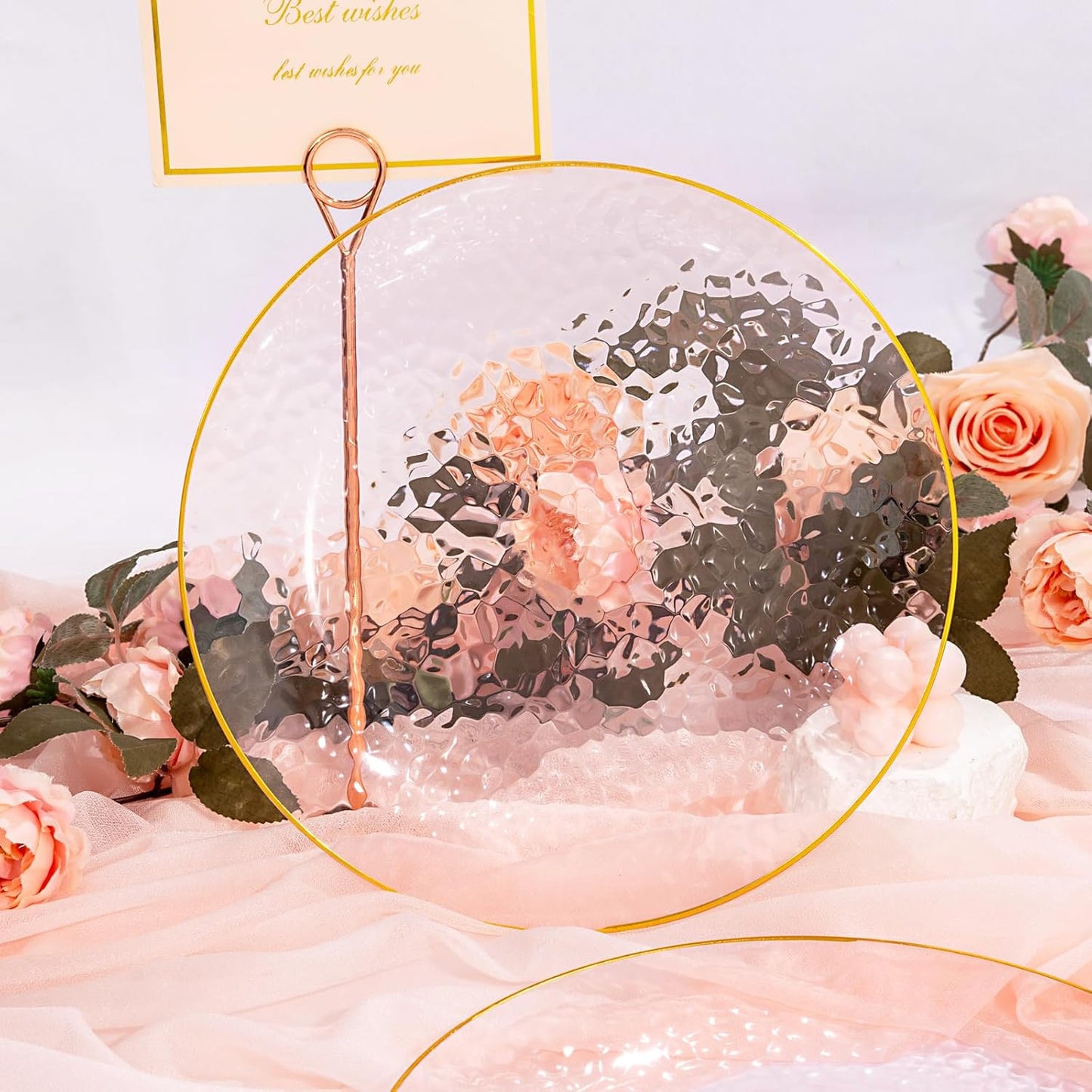 Rubtlamp 60 Pieces Pink Gold Plastic Plates - 10 inch Pink Plastic Dinner Plates - Hammer Pattern Design - Fancy Clear and Gold Disposable Plates Ideal for Mother's Day