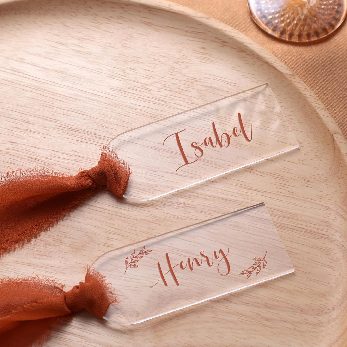 UNIQOOO 20 Pcs Clear Acrylic Place Cards, 3.9x1.6 inches DIY Blank Hanging Tags, Perfect for Wedding Table Decor, Birthday, Centerpiece, Decoration, Party, Anniversary, Event