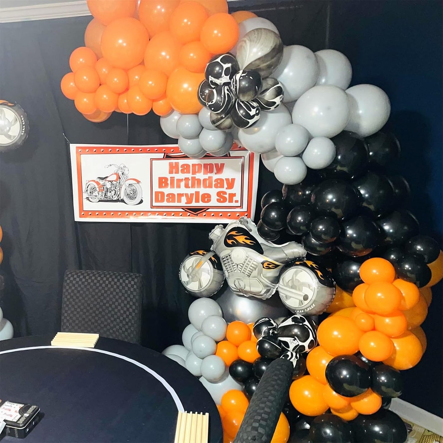 Orange and Black Halloween Balloons Set, 60Pcs 12 Inch Orange Black Marble White Latex Balloons with Bats Orange Black Confetti Helium Balloon for Happy Halloween Birthday Party Wedding Decorations