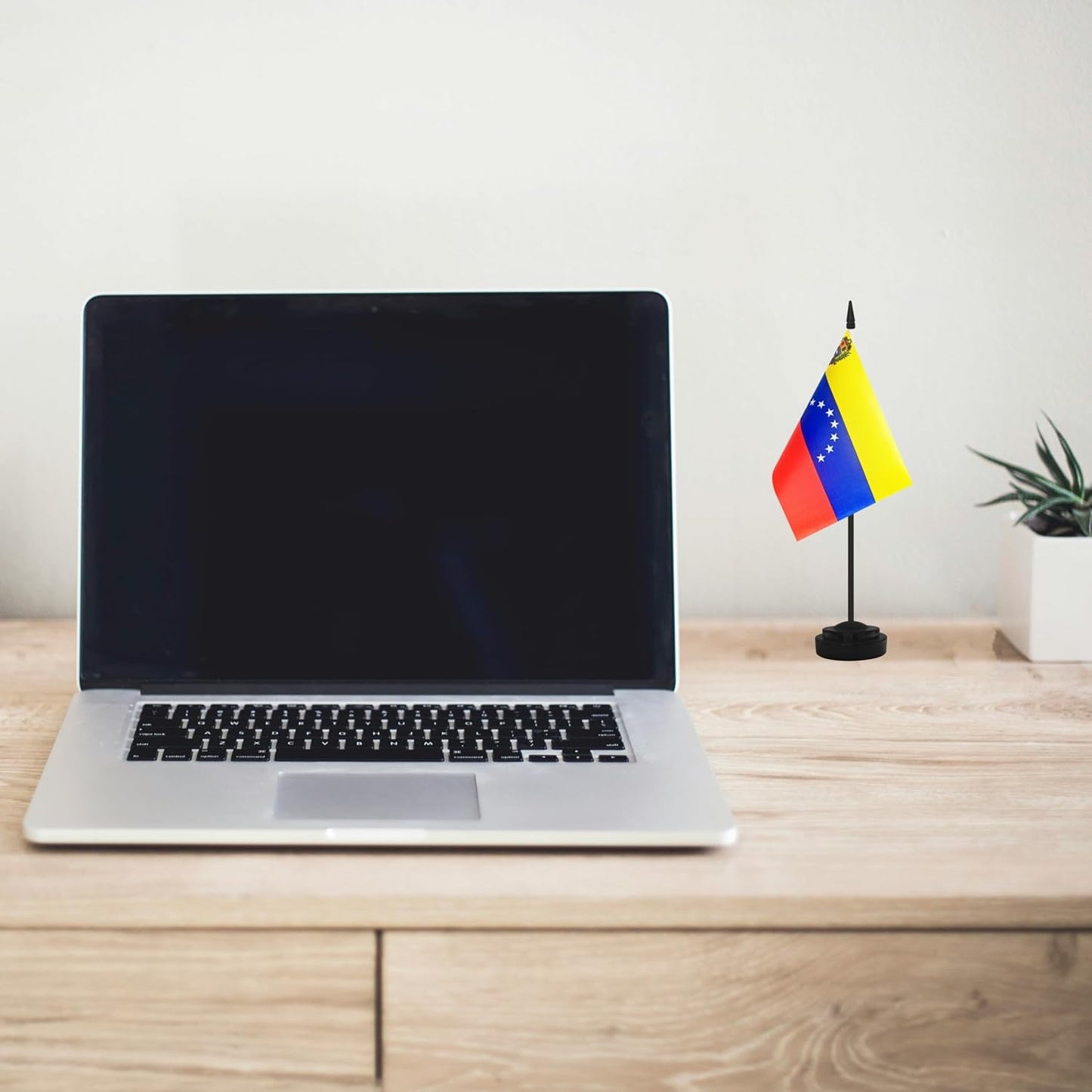 2 Pack Venezuela Desk Flag Set, Venezuelan Desktop Small Miniature Table Office Flag with 12" Black Pole and Black Base, Offices, Classroom, Home, Festival Decoration (Venezuela)