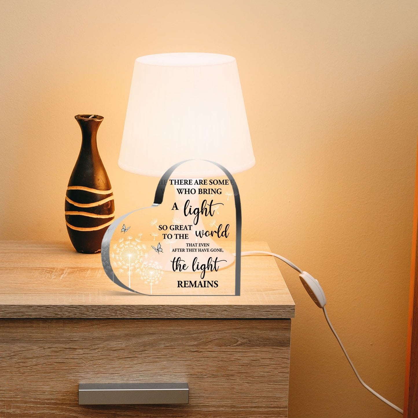 In Memory of Loved One Acrylic Heart Plaque - Memorial & Funeral Remembrance Decor Ornament Sign for Women, Men & Family - Bereavement Condolences Grief Gift