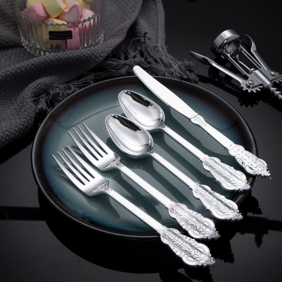 WDF 200 Pieces Silver Plastic Silverware Disposable - 50Guests Silverware Plastic Cutlery - Disposable Utensils Includes 100 Forks, 50 Spoons, 50 Knives Perfect for Christmas Wedding or Party