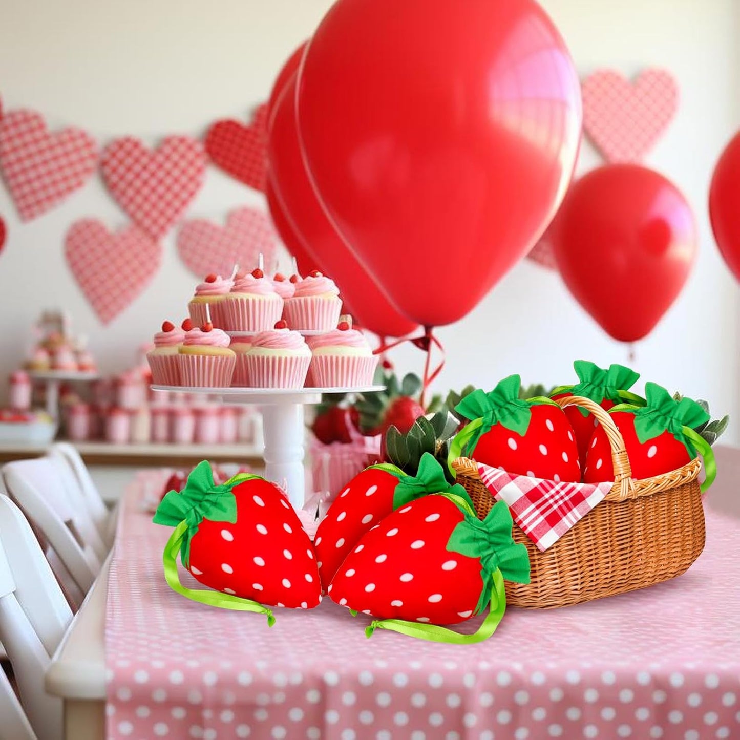 Whaline 12Pcs Strawberry Shaped Treat Bags Red Green Strawberry Drawstring Bags Cute Fruit-Themed Gift Pouches for Item Storage Jewelry Packaging