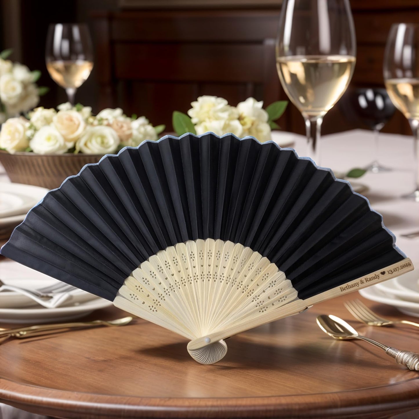 30Pcs Personalized Silk Fans Folding Hand Fan, Custom Wedding Bridal Party Favors, Summer Wedding Bride, Wedding Gift, Thank You Gift (Black)