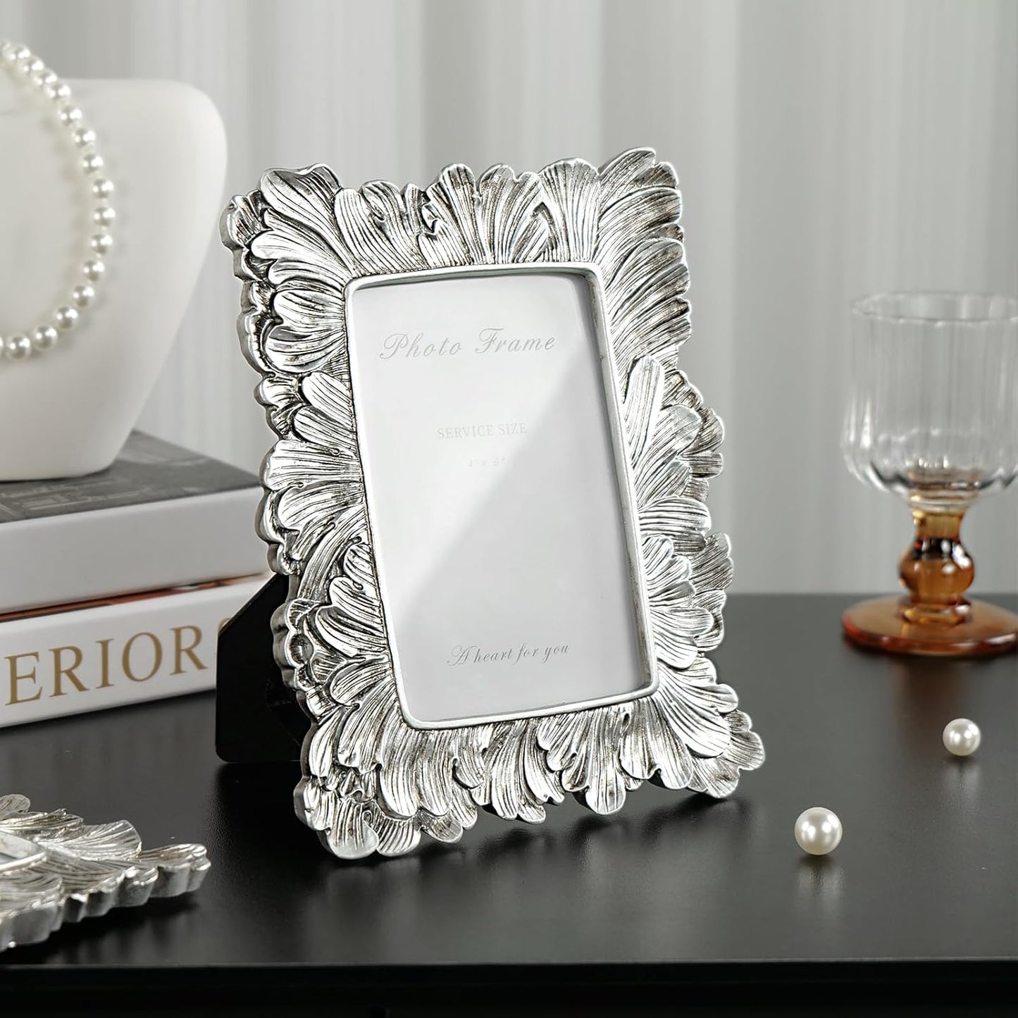 4x6 Silver Picture Frame, Vintage Silver Palm Leaves Textured Hand-Crafted Resin Frames with Glass Front, Elegant Retro Rustic Design Photo Frame for Wall and Tabletop Display Home Decor