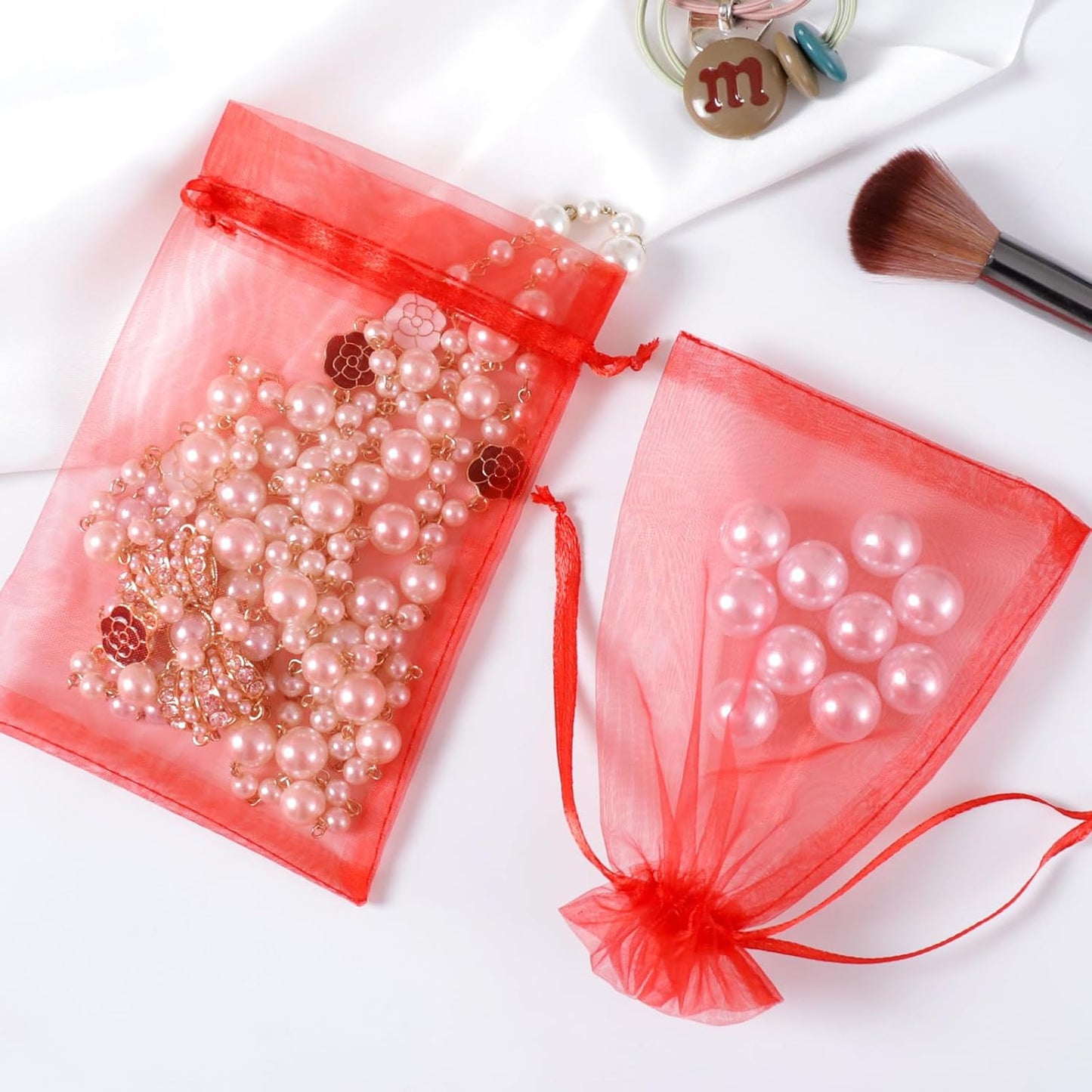 Hopttreely 50pcs Organza Gift Bags, Red Jewelry Gift Bags, 4x6inch Wedding Favor Bags with Drawstring, Small Mesh Gift Pouches Mini Candy Bags for Valentienes Party