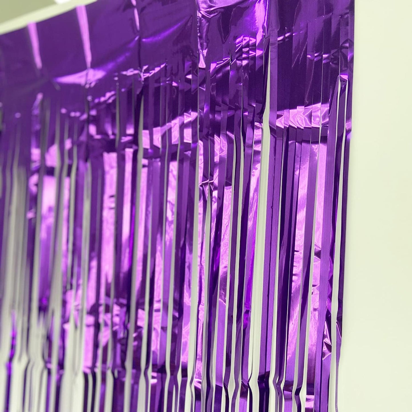 CHRORINE 2 Pcs 1 x 2.5m Purple Metallic Tinsel Foil Fringe Curtain, Backdrop Party Streamers Door Streamers Background for Wedding Bridal Shower Bachelorette Birthday Party Decorations