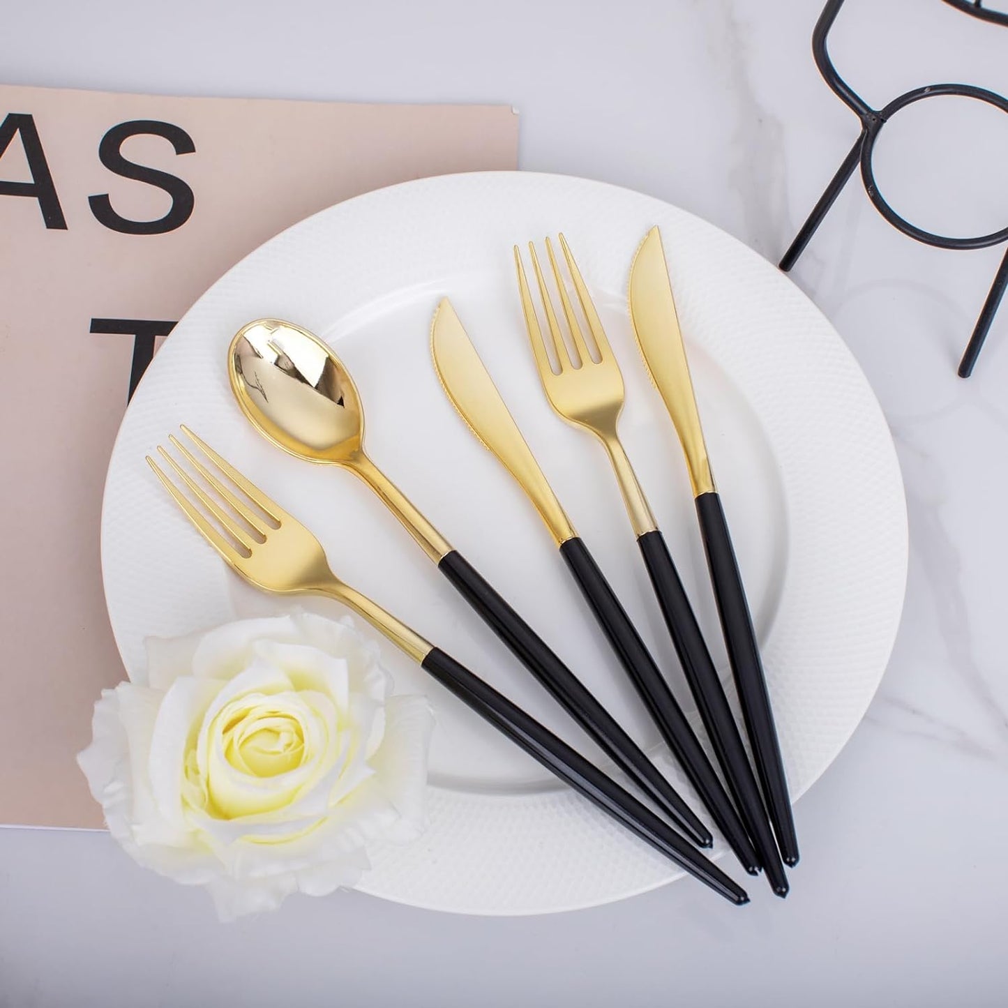 I00000 60 Pack Gold Silverware Set with Black Handle,Heavy Duty Black Plastic Cutlery Include 20 Forks 20 Knives 20 Spoons, Plastic Utensils Set for Party