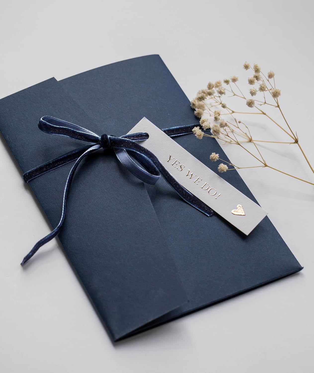 Navy Blue Christmas Velvet Ribbon for Tree, Gift Wrapping, Flower Bouquet, Wreath Decorations, Bow Making 3/8'', 25 Yards