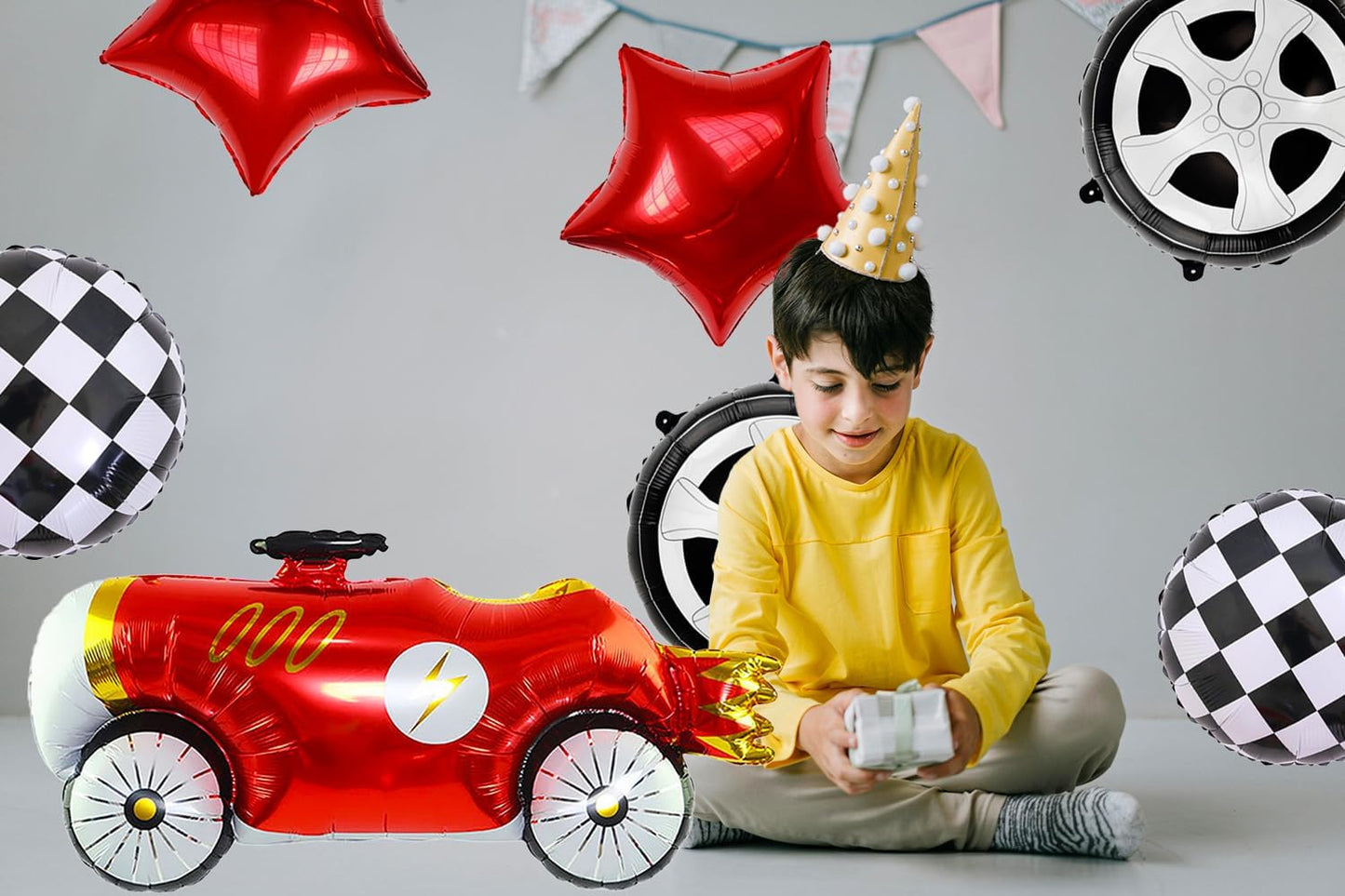 7 Pcs Vintage Race Car Balloon Set,Black and White Checkered Car Wheel Red Star Foil Helium Balloon,Racing Theme Birthday Party Baby Shower Decorations Supplies