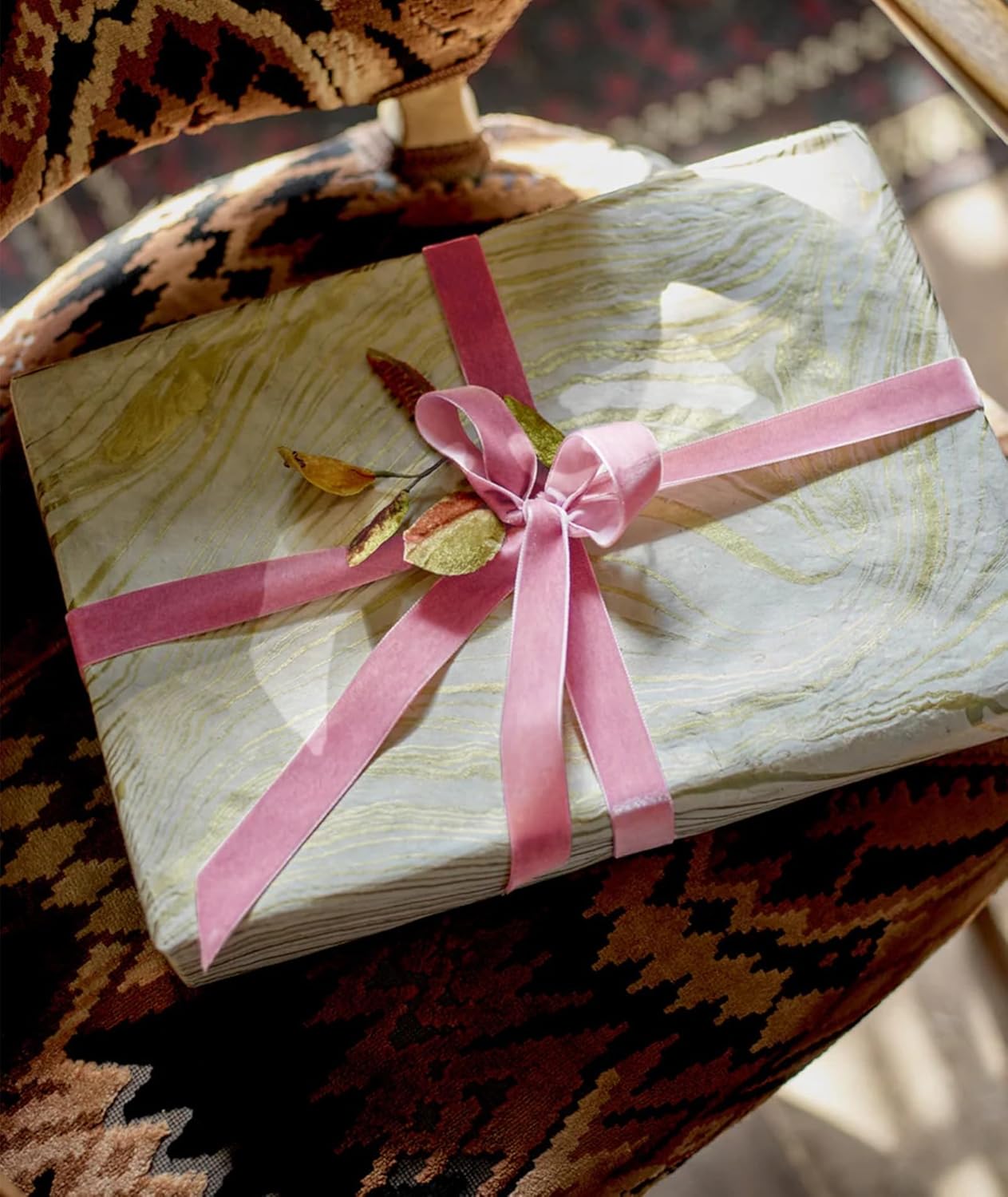 Pink Velvet Ribbon 1'' 25 Yards for Christmas Tree, Gift Wrapping, Flower Bouquet, Wreath Decorations, Bow Making