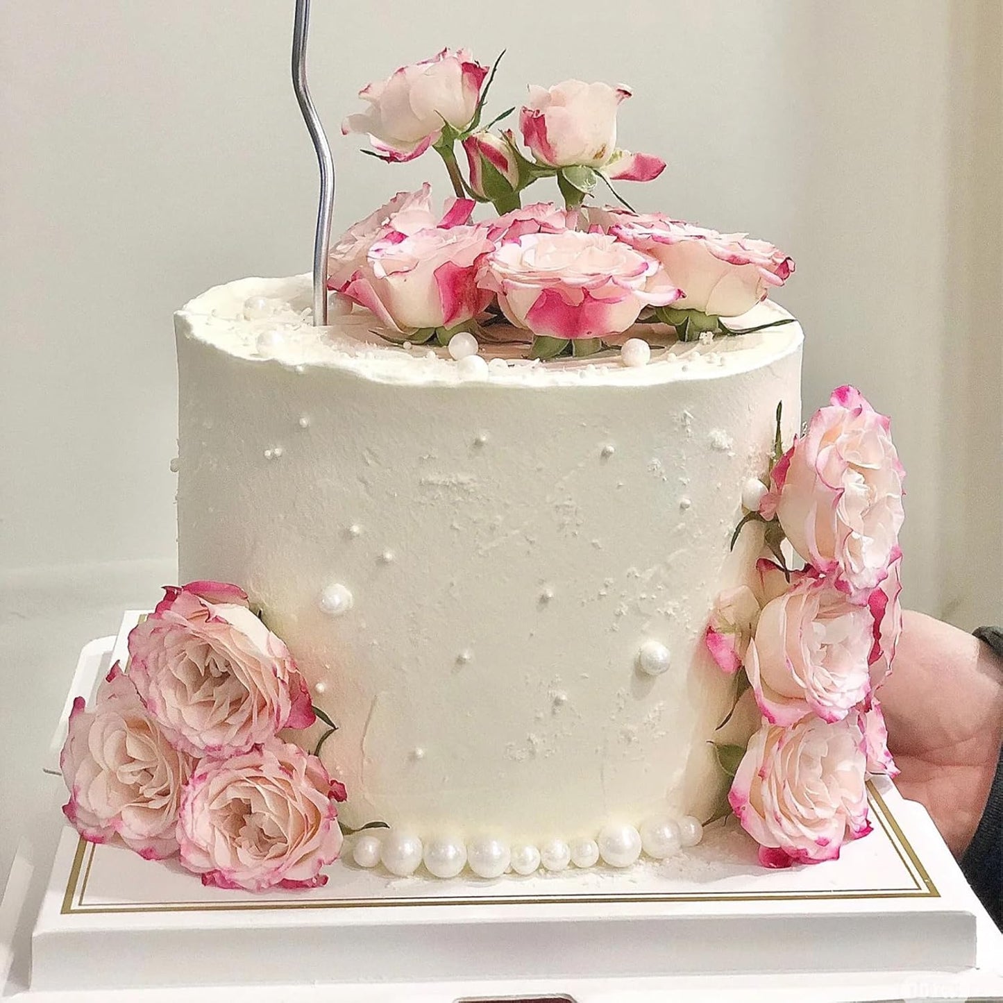 Edible Pearl Sugar Sprinkles White Candy Pearls Baking Decorations 7mm 130g/4.58 Oz White Sprinkles Sugar Pearl for Cake Decorating Edible Ball Sprinkle Ice Cream Toppings Wedding Chirstmas Supplies