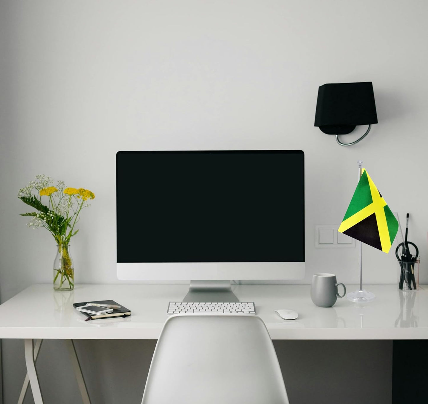 Jamaica Desk Flag, Jamaican Table Office Flag with Metal Pole and Stand Base, International Country Flags, Festival Event Celebration, Classroom Meeting Desktop Decor (Jamaica)