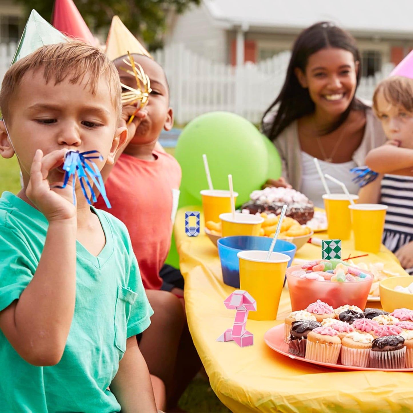 Ganowo 30 Pack Party Favor, Medium Fidget Snake Cube Twist Puzzle Toys for Kids Teens Stocking Stuffers Bulk Birthday Party Supplies Goodie Bags Fillers, Random Colors