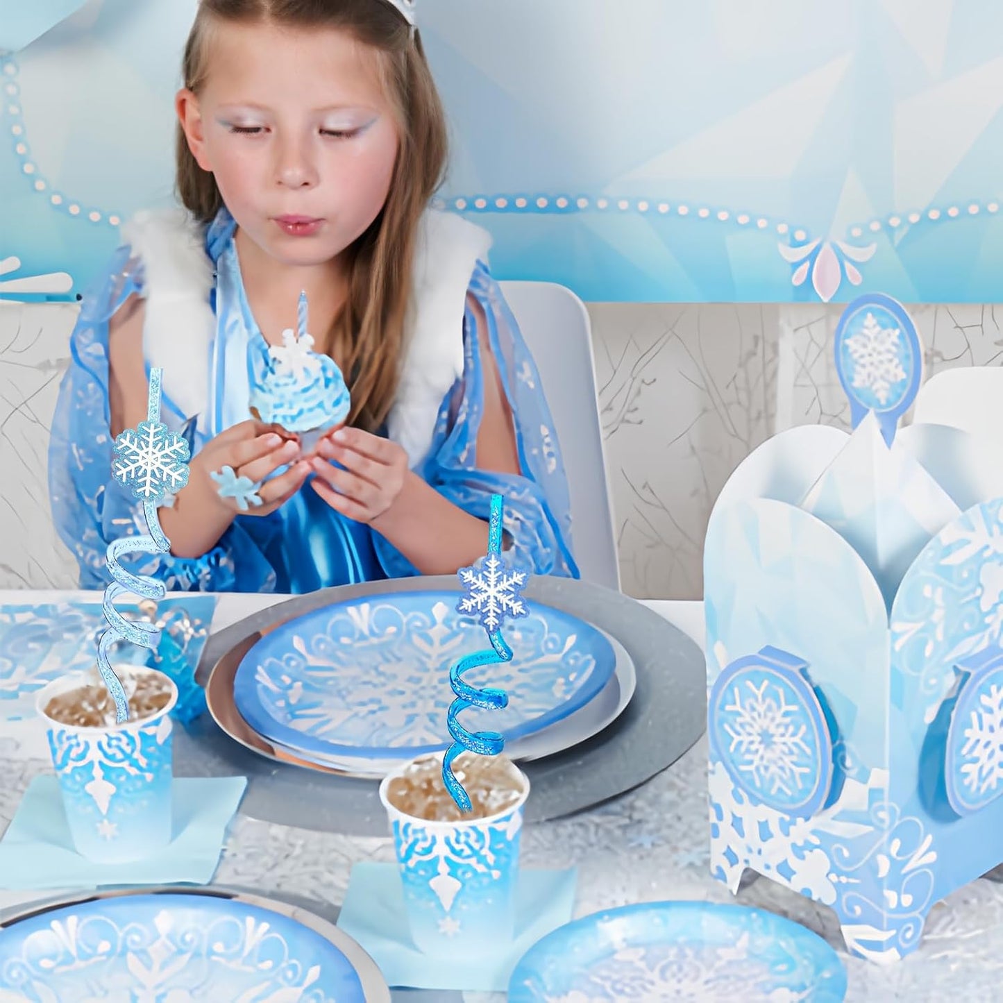 24Pcs Glitter Reusable Frozen Plastic Straws Drinking Straws, 4 Snowflake Shape & 4 Colors, Frozen Party Decoration Birthday Party Supplies