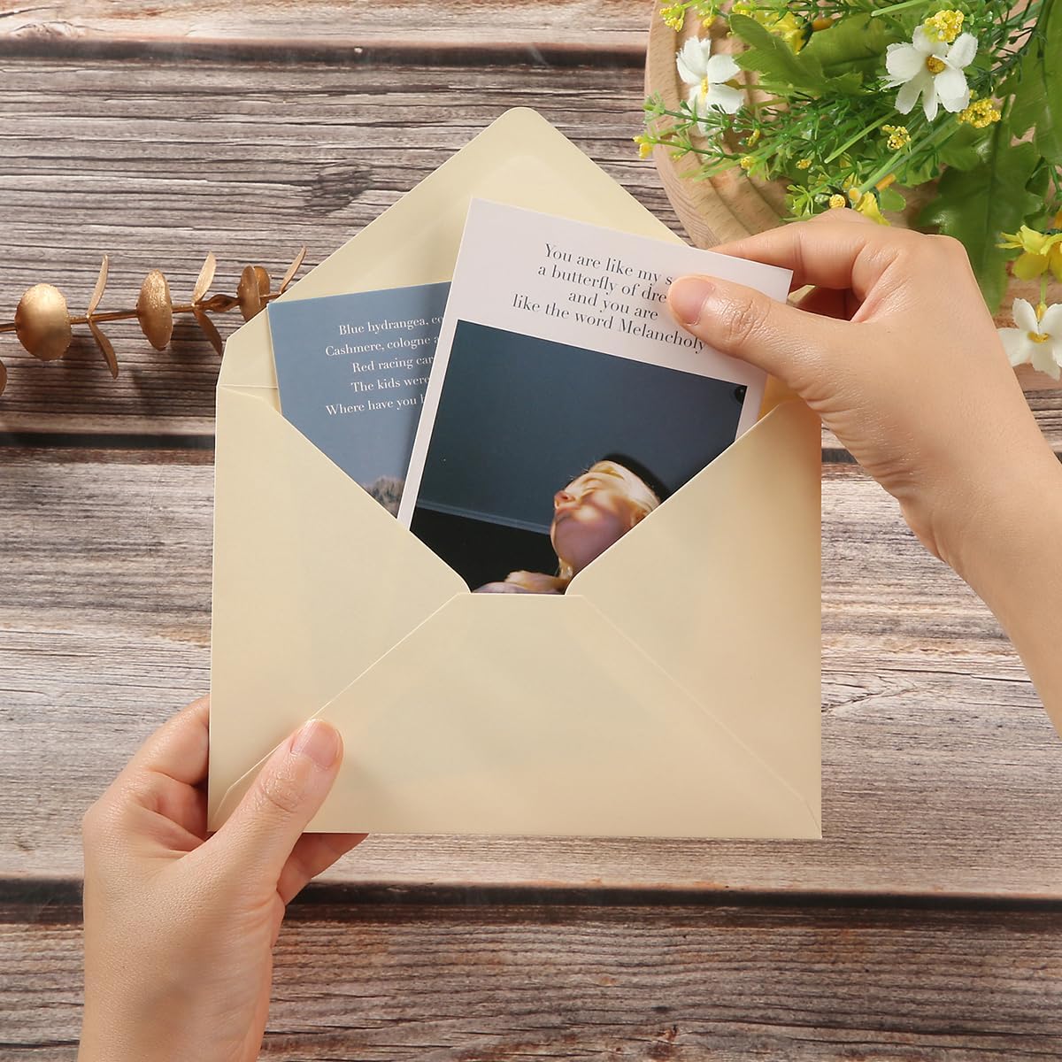 50 Pack Colored A7 Invitation Envelopes 5x7 with Gold Stickers for Cards and Invitations, 5 Colors (Brown, 5 1/4 x 7 1/4 inches)