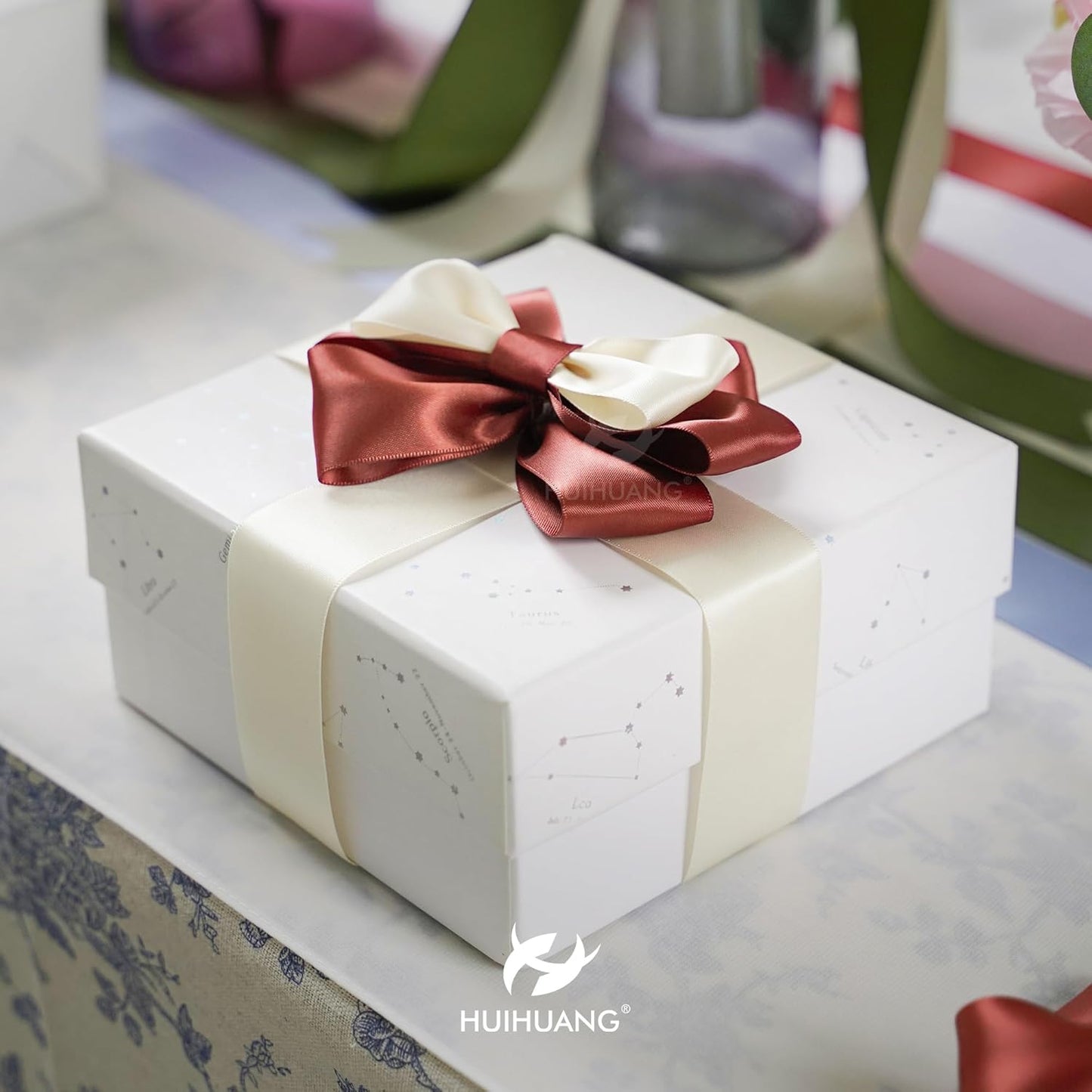 HUIHUANG Ivory Satin Ribbon 1.5 inch Double Face Satin Ribbon Silk Like Cream 50 Yards Per Roll for Gift Wrapping Bows Making Floral Bouquet Wedding Invitations Decor Party Favor