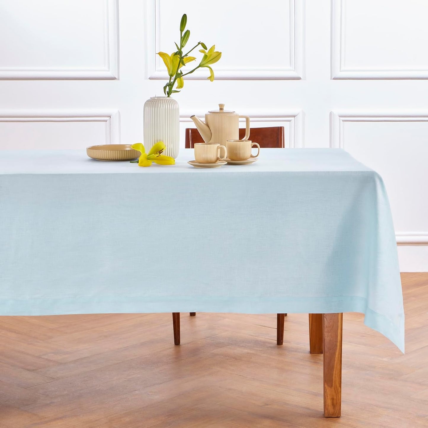 Solino Home Linen Tablecloth 52 x 52 Inch - 100% Pure Linen Ice Water Square Tablecloth - Fete, Machine Washable Table Throw for Christmas, Holiday