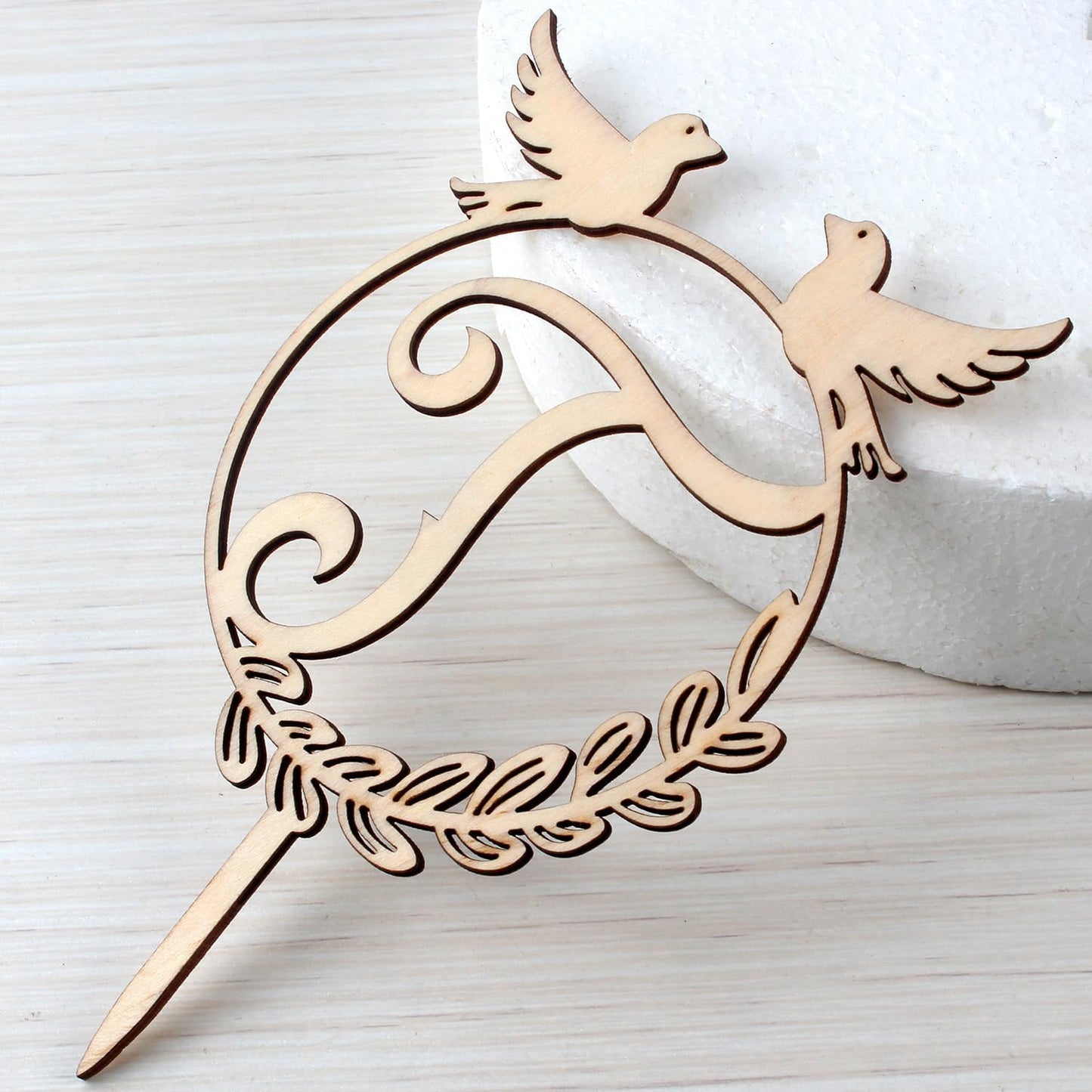 LINGTEER Personalized Inital Letter T Wood Cake Topper Perfect for Birthday Rustic Wedding Anniversary Party Keepsake Decoration