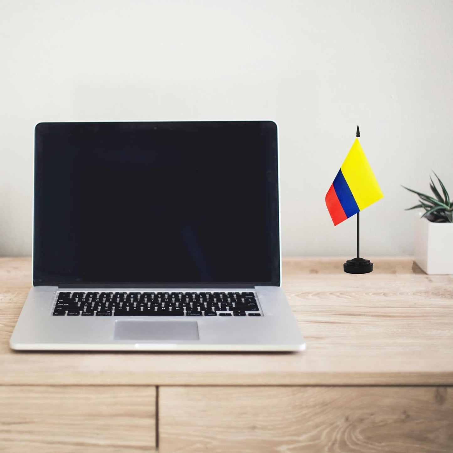 2 Pack Colombia Desk Flag Set, Colombian Desktop Small Miniature Table Office Flag with 12" Black Pole and Black Base, Offices, Classroom, Home, Festival Decoration (Colombia)