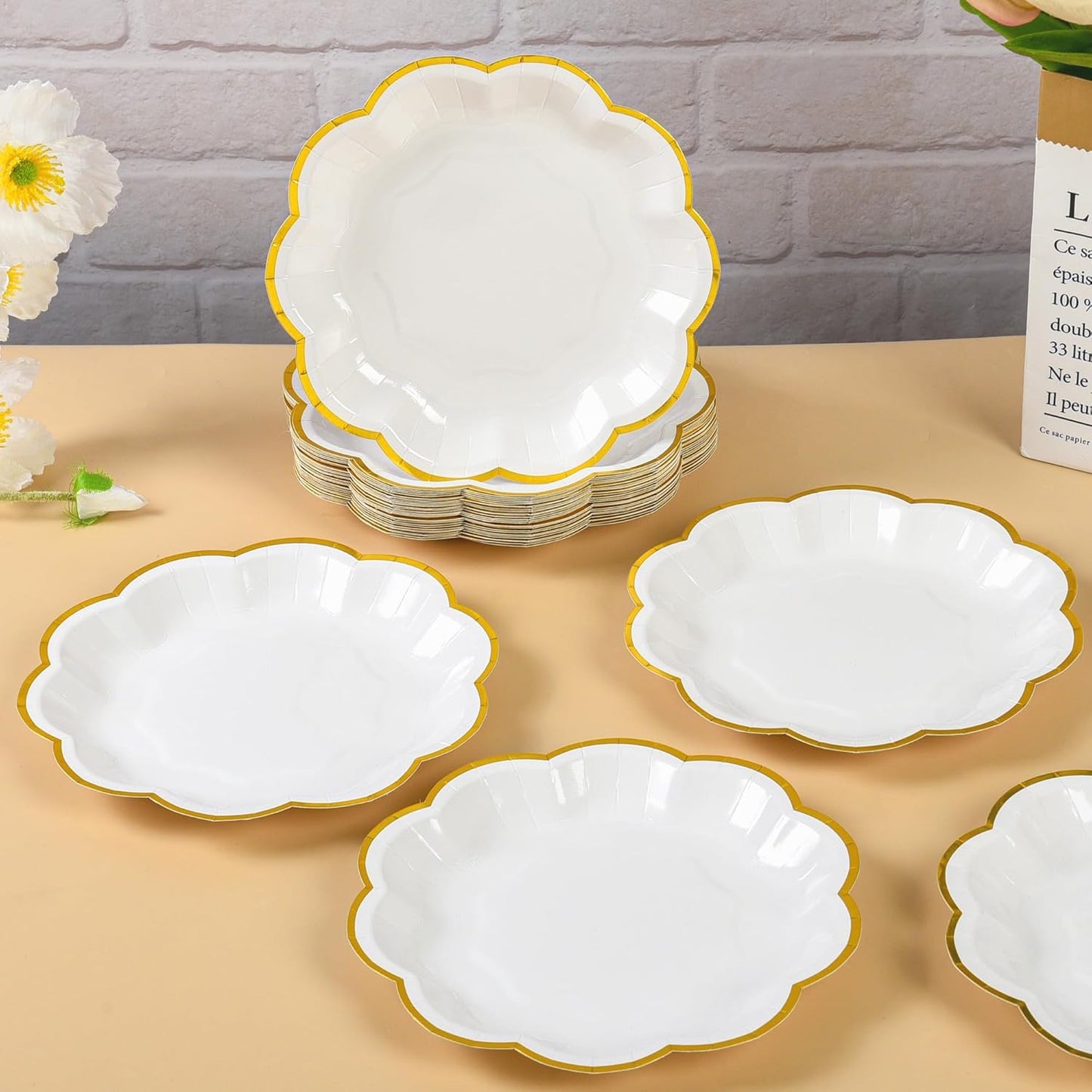 White Golden Party Plates Gold Foil Dessert Paper Plate 7inch Scalloped Edge Disposable Cake Plates for Tea Party Birthday Bridal Baby Shower Wedding Party Supplies (24, White)