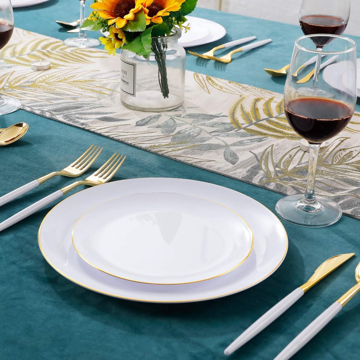 Supernal 150pcs White and Gold Plastic Plates,Gold Plastic Silverware,White Dinnerware Set Includes 60 Plates,30 Forks,30 Knives,30 Spoons For Weddings Celebrations