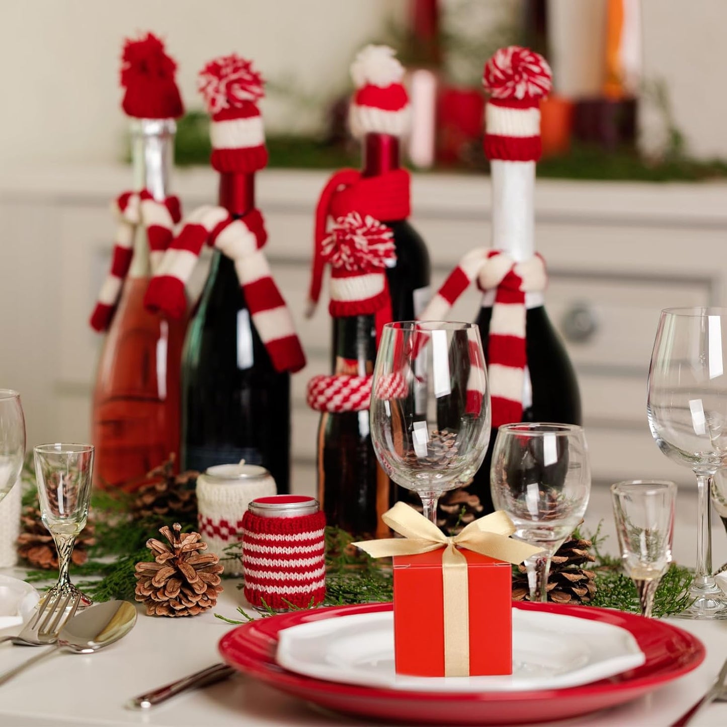 Jutom 100 Pcs Mini Favor Boxes Extra Small Candy Boxes Paper with Gold Ribbon for Christmas Thanksgiving Day Birthday Wedding Anniversary Supplies(2 x 2 x 2 Inch,Red)